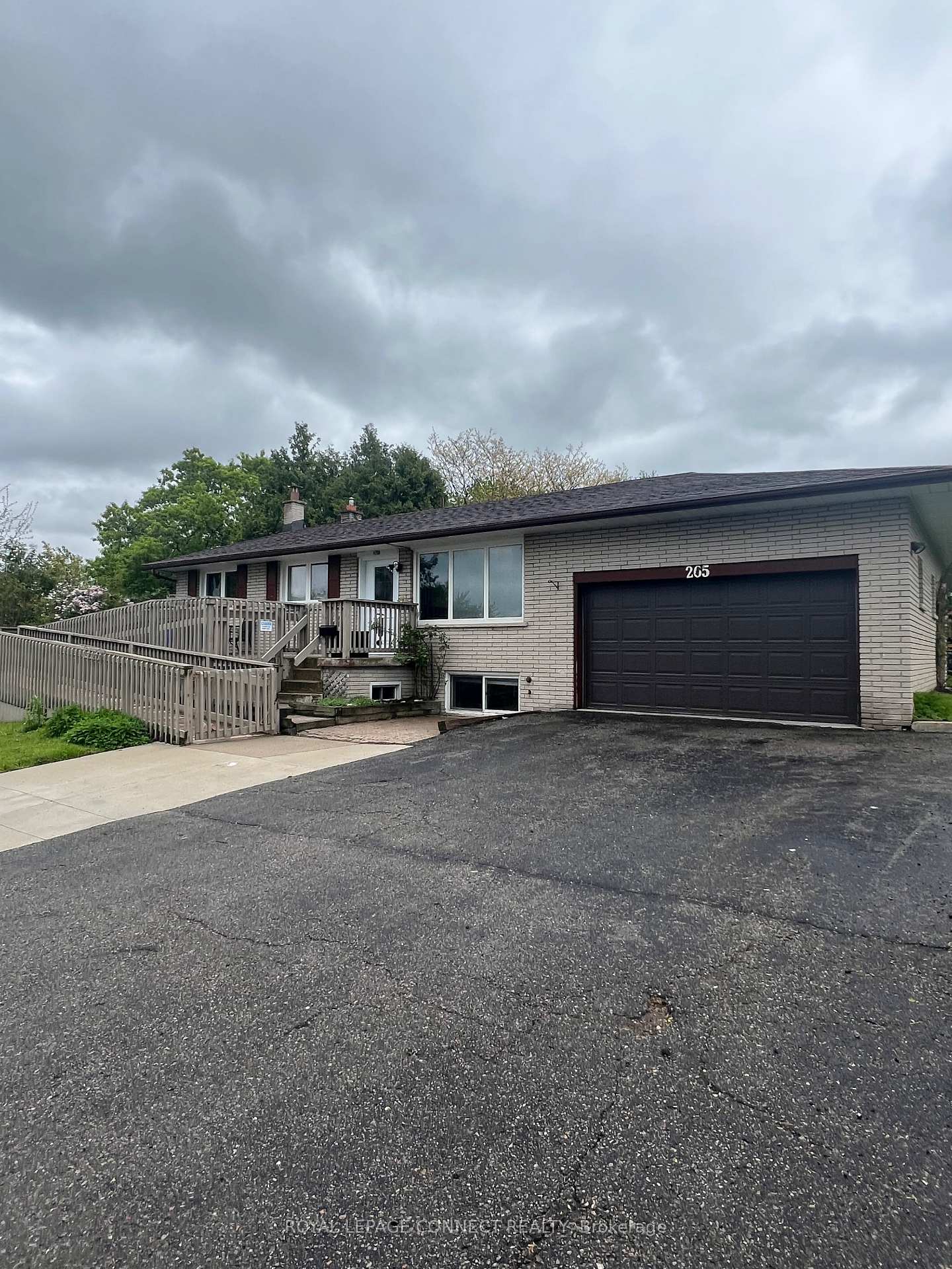 Photo 41 of 265 Chadburn Street, Oshawa, Central — HOMEH