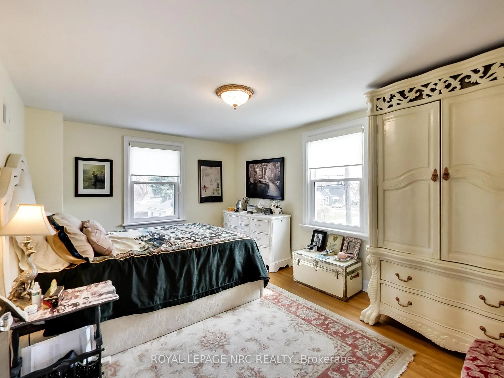Photo 18 of 91 Weir Street S, Hamilton, Bartonville — HOMEH