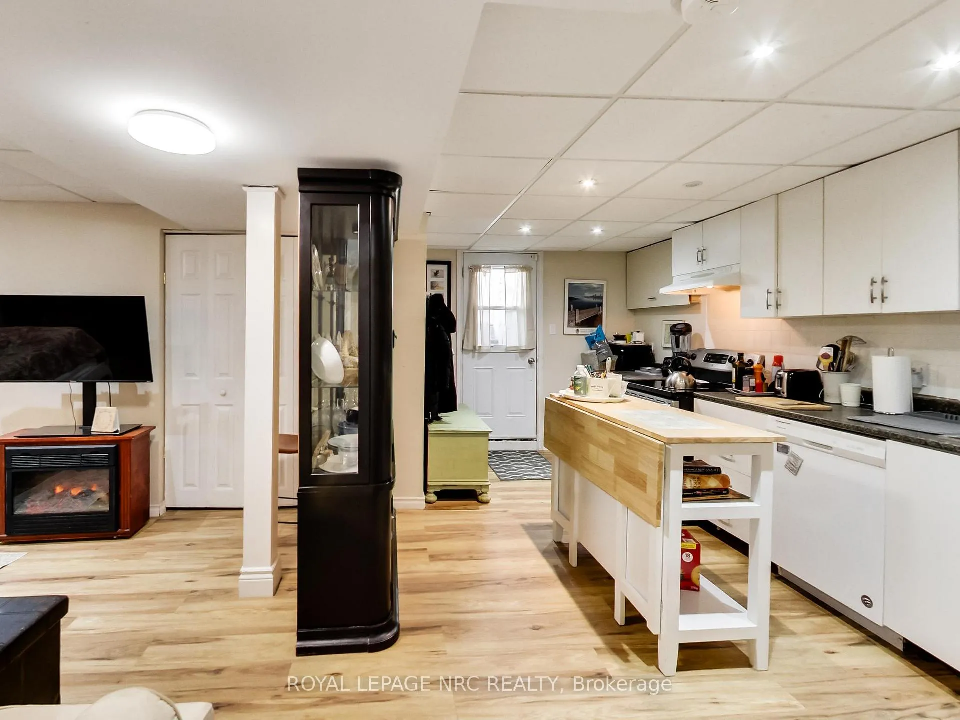 Photo 26 of 91 Weir Street S, Hamilton, Bartonville — HOMEH