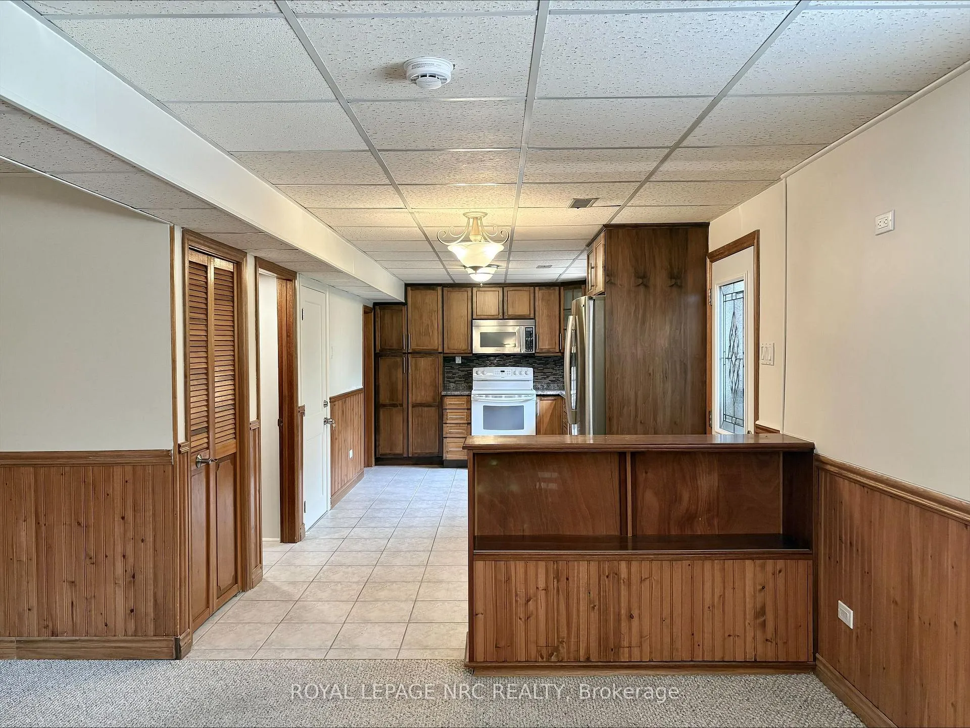 Front of Unit Lower level, 7151 Maywood Street