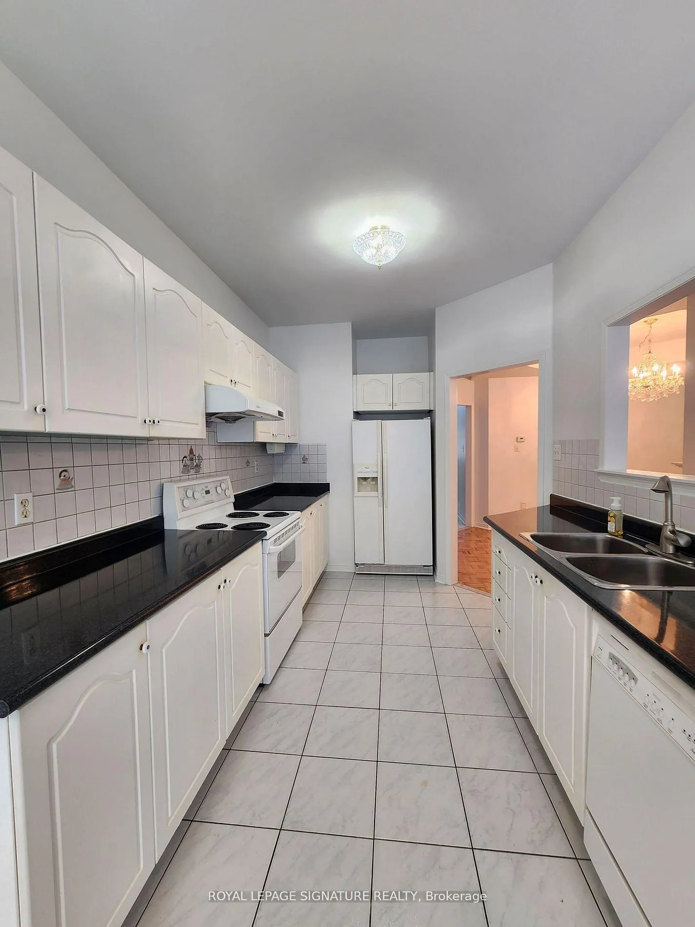 Photo 15 of 115 Blue Willow Drive, Vaughan, East Woodbridge — HOMEH