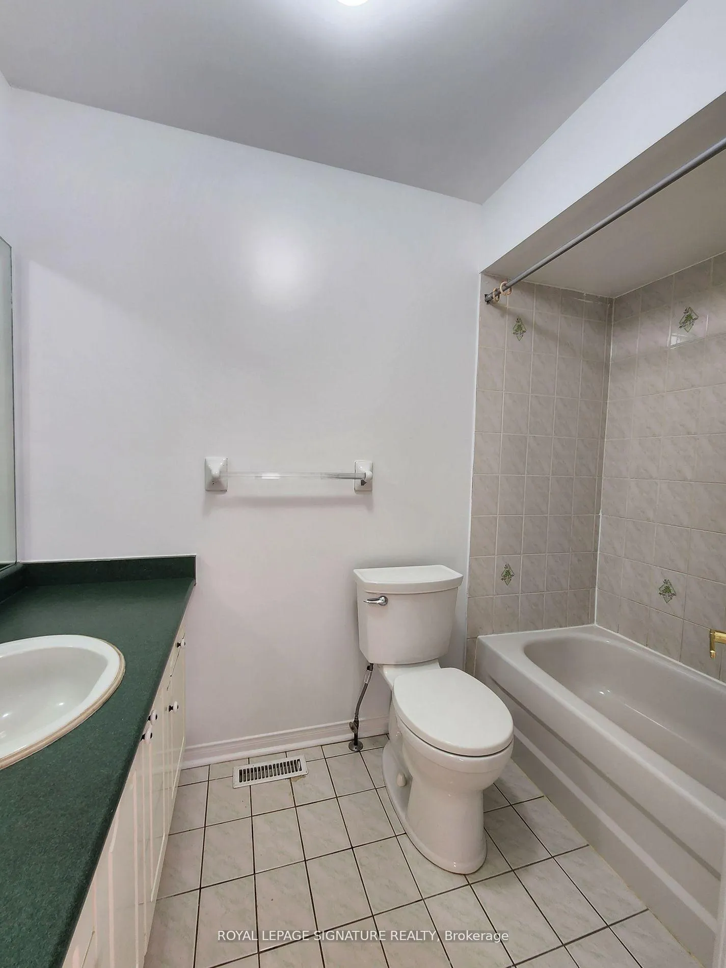 Photo 26 of 115 Blue Willow Drive, Vaughan, East Woodbridge — HOMEH