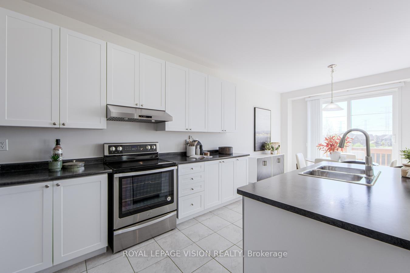 Photo 11 of 277 Cosgrove Drive, Oshawa, Windfields — HOMEH