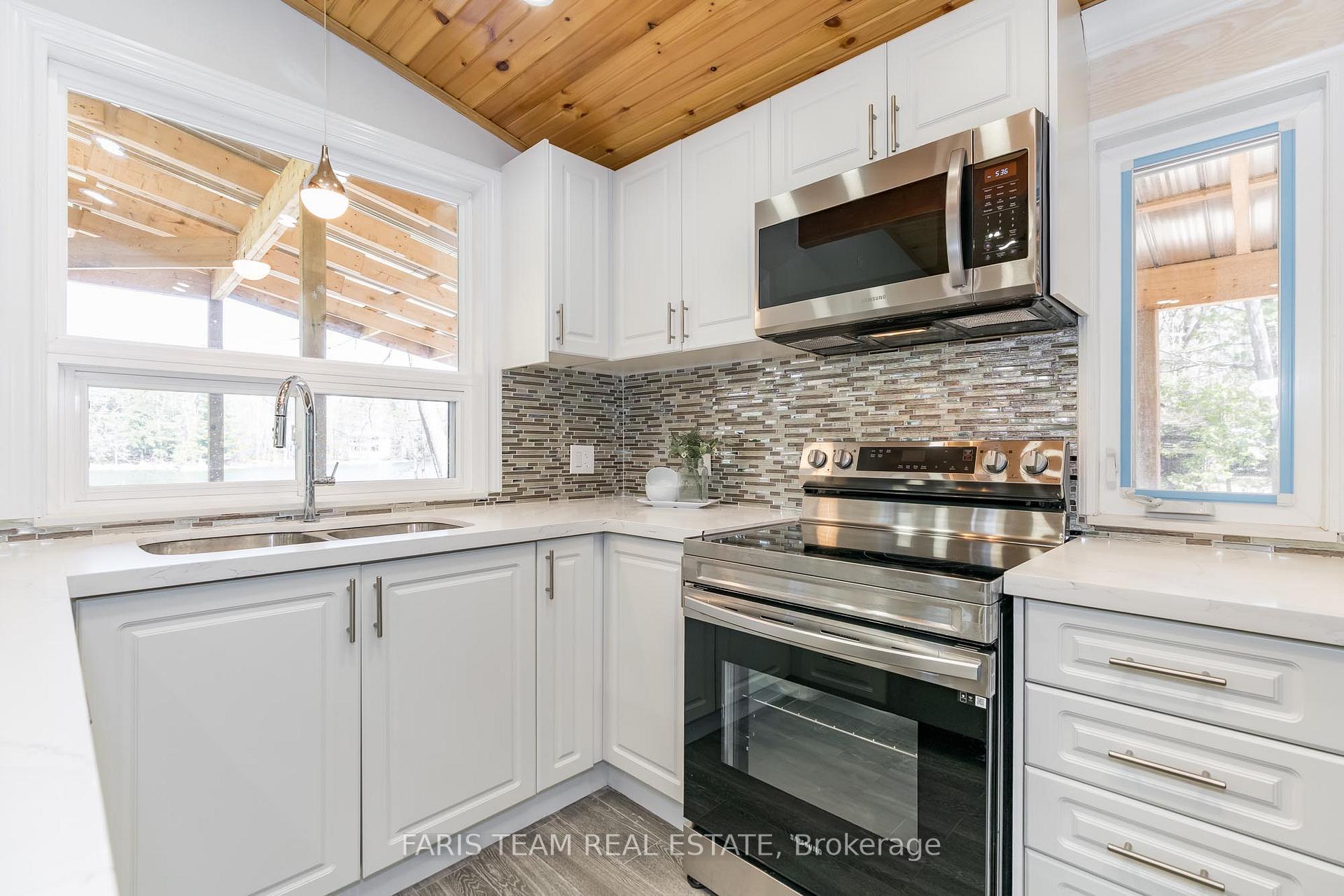 Photo 6 of 7604 South River Road, Ramara, Rural Ramara — HOMEH