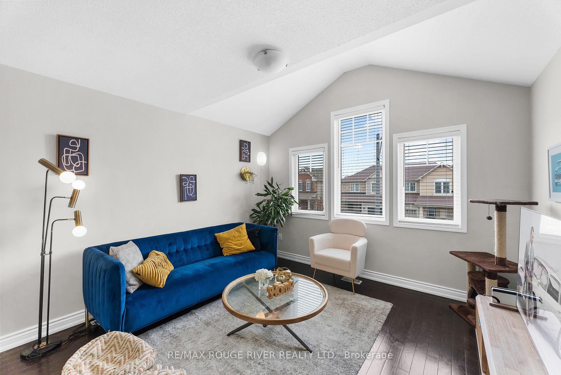 Photo 16 of 1852 Liatris Drive, Pickering, Duffin Heights — HOMEH