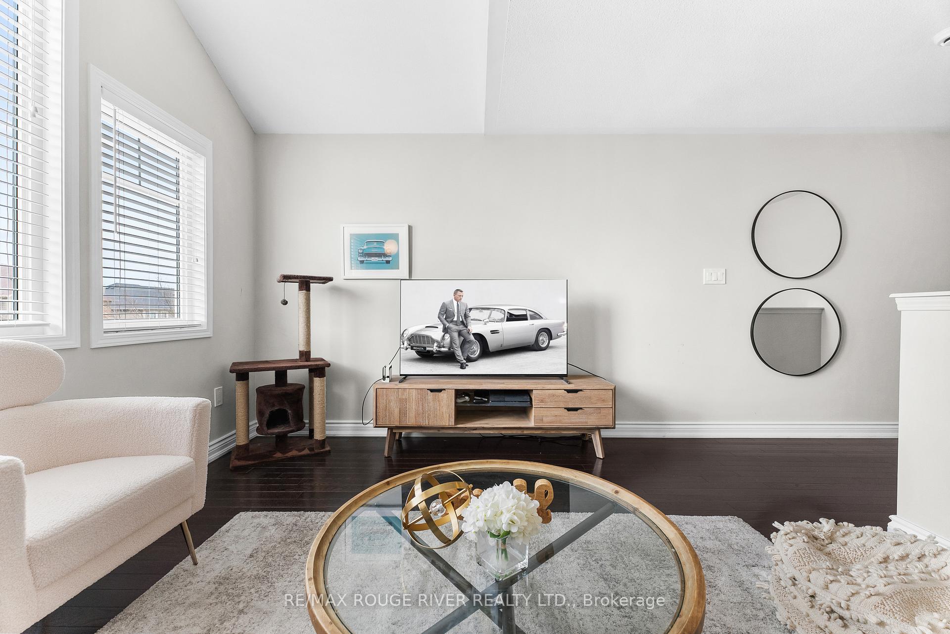 Photo 18 of 1852 Liatris Drive, Pickering, Duffin Heights — HOMEH
