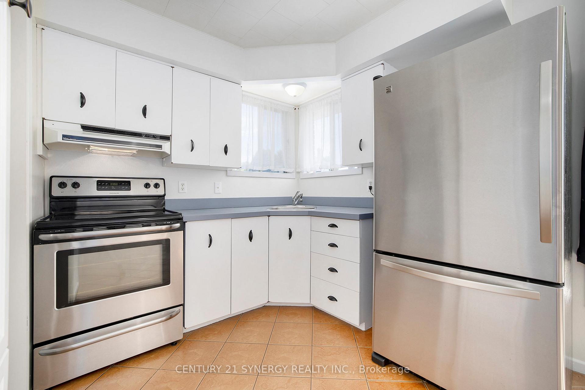 Photo 8 of 308 Joffre Avenue, Renfrew — HOMEH