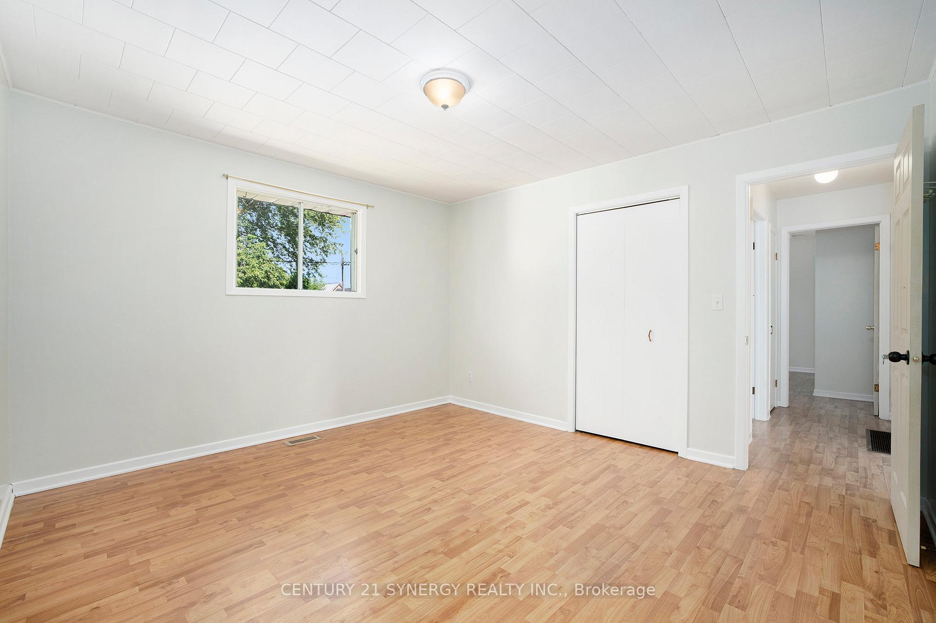 Photo 11 of 308 Joffre Avenue, Renfrew — HOMEH