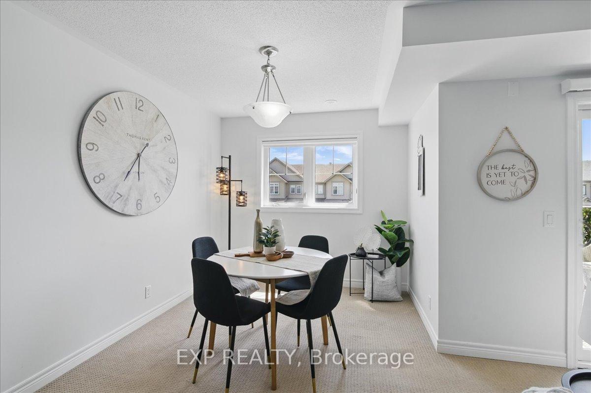 Photo 7 of 23 Great Gabe Crescent, Oshawa, Windfields — HOMEH