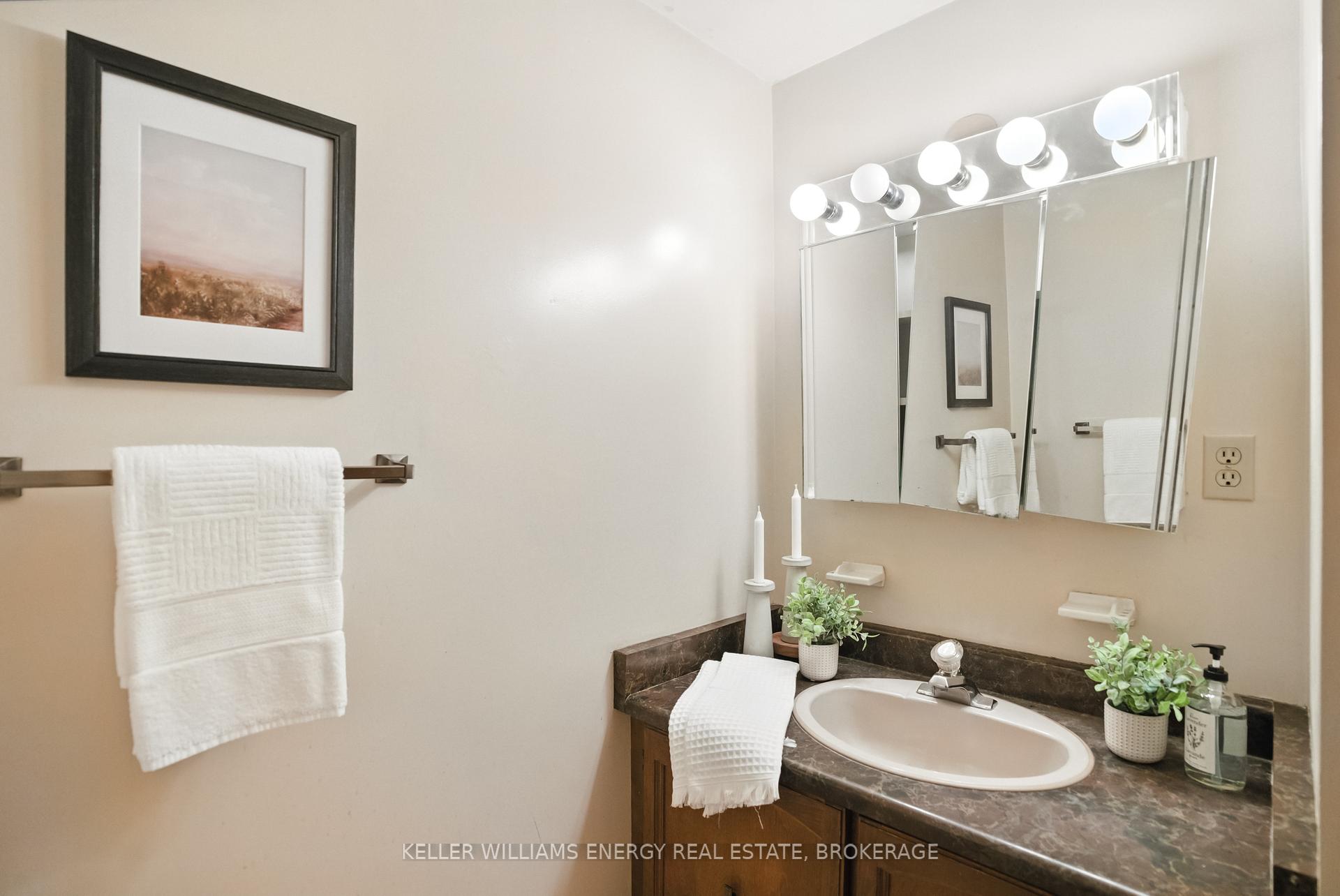 Photo 19 of 198 Ormond Drive, Oshawa, Samac — HOMEH