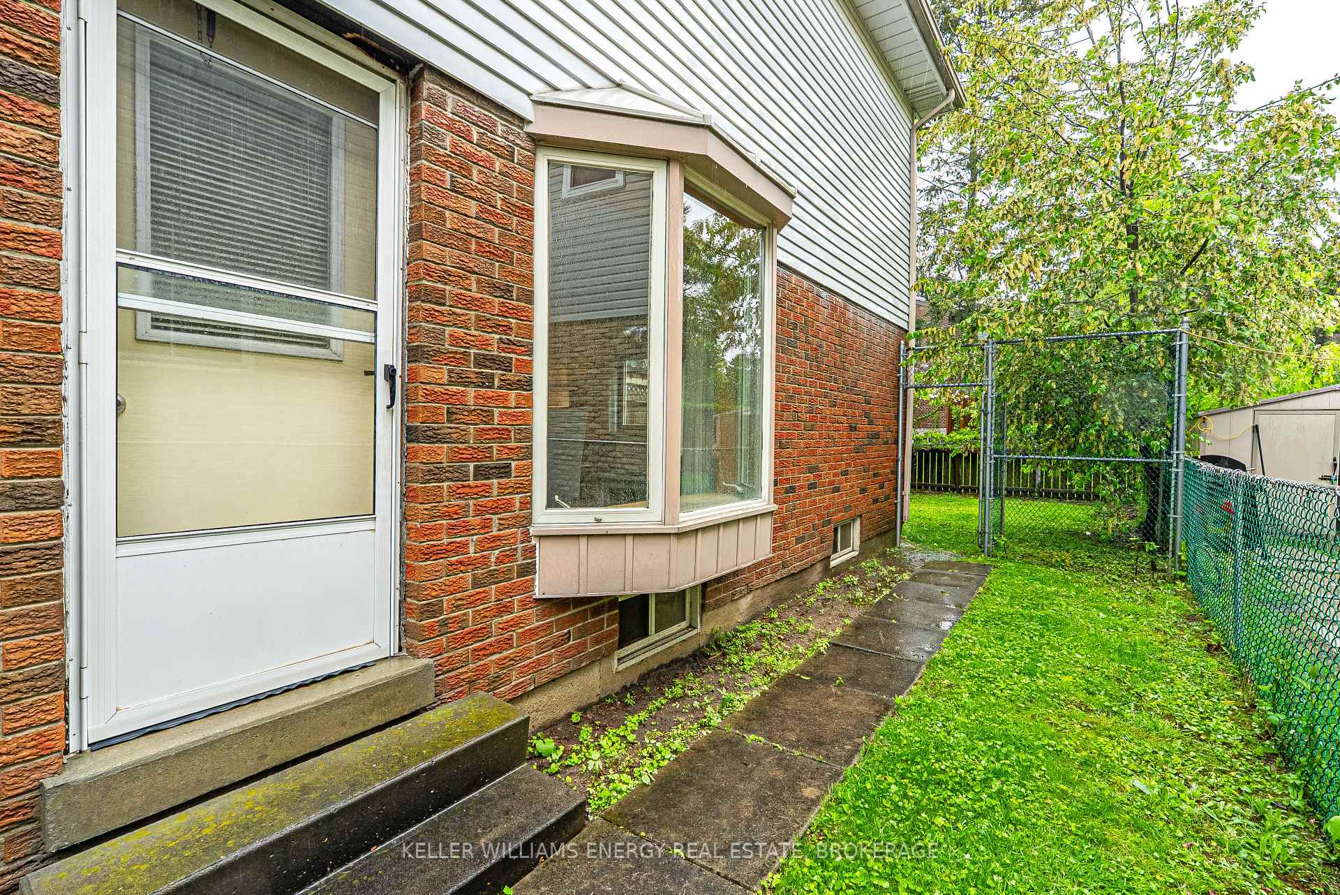 Photo 24 of 198 Ormond Drive, Oshawa, Samac — HOMEH