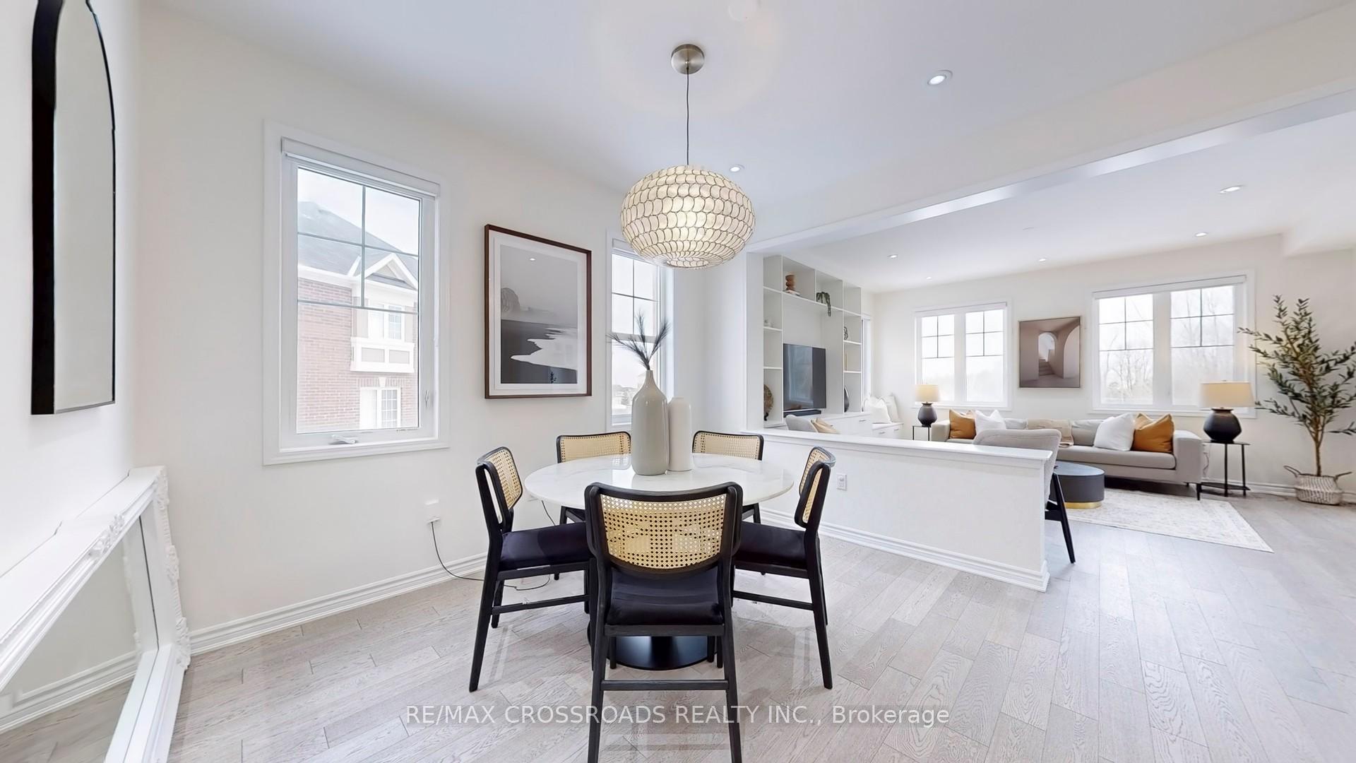 Photo 5 of 1072 Foxtail Crescent, Pickering, Rural Pickering — HOMEH
