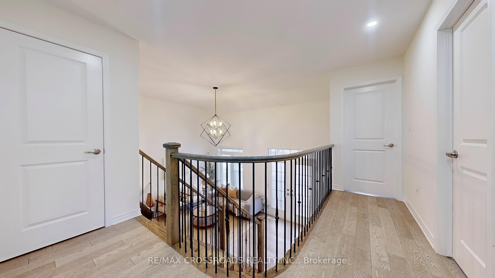 Photo 9 of 1072 Foxtail Crescent, Pickering, Rural Pickering — HOMEH