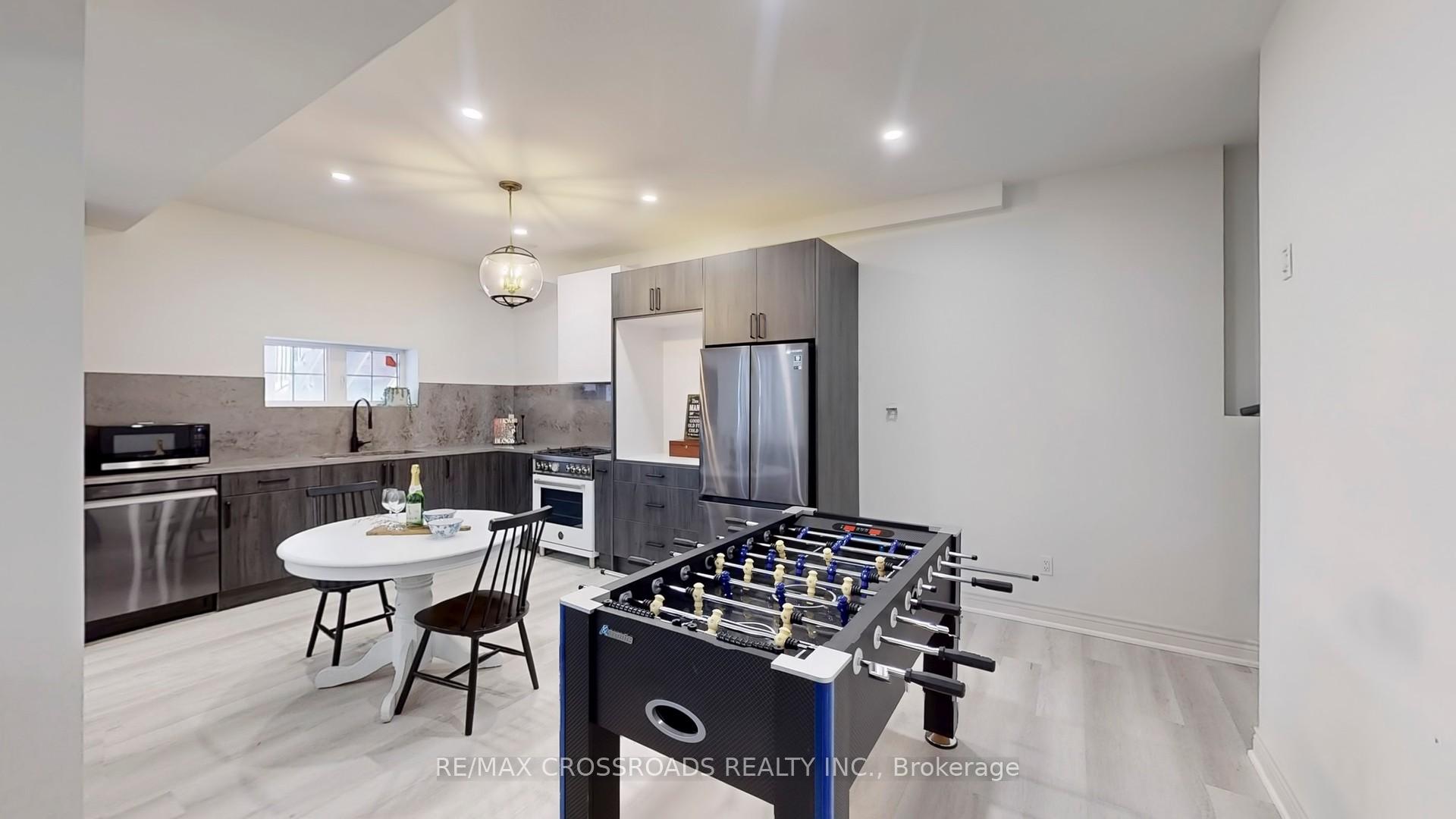 Photo 27 of 1072 Foxtail Crescent, Pickering, Rural Pickering — HOMEH