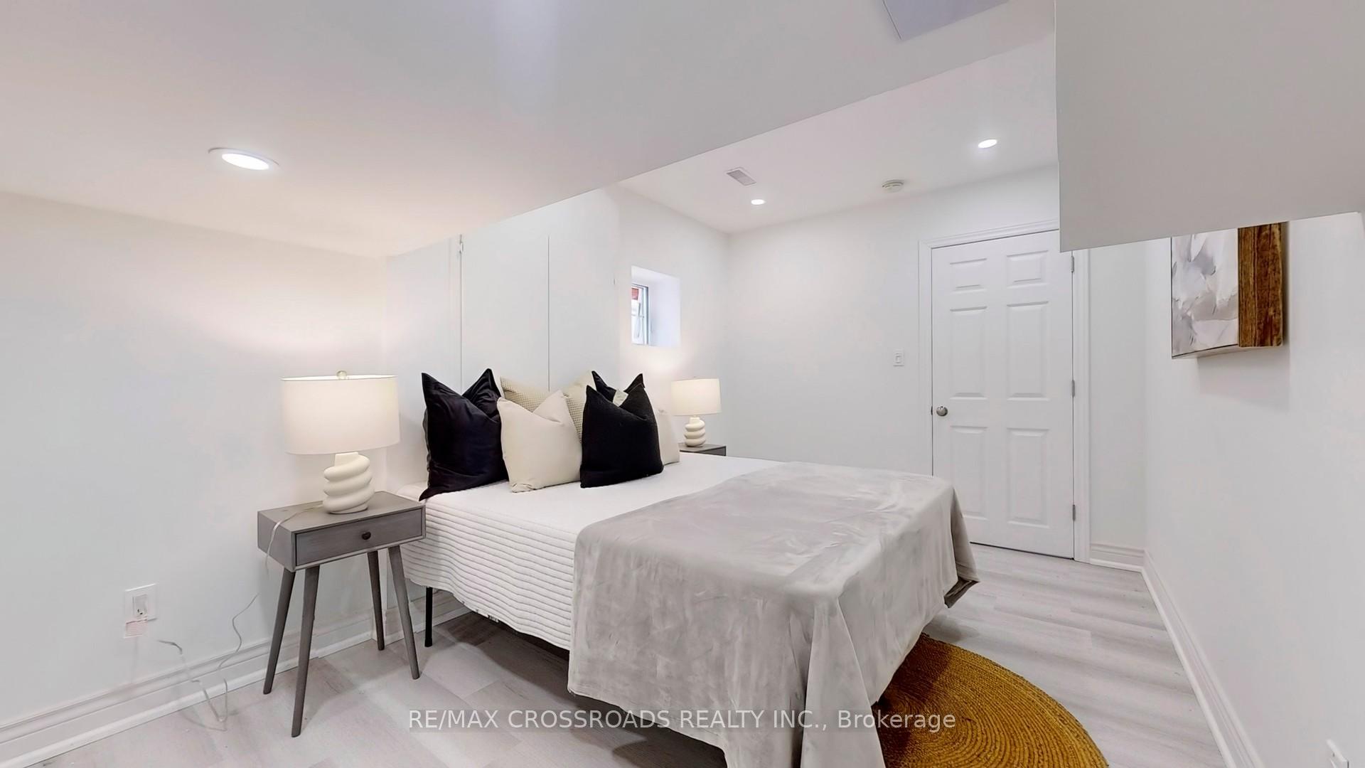 Photo 29 of 1072 Foxtail Crescent, Pickering, Rural Pickering — HOMEH