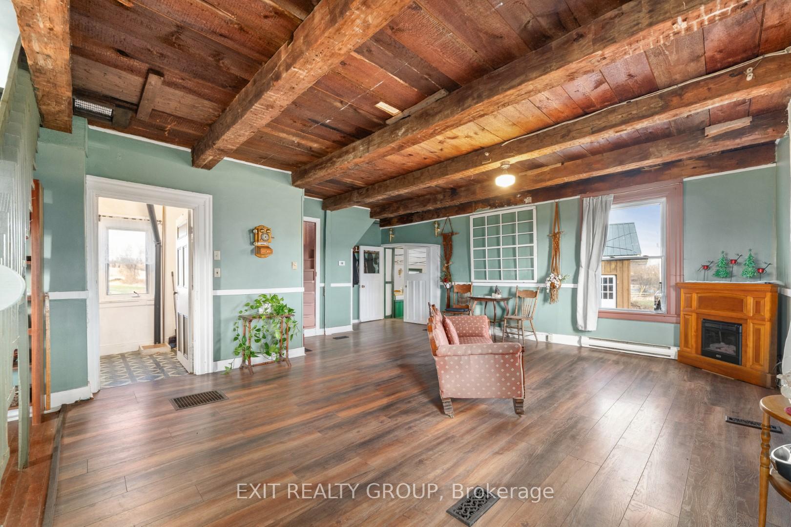 Photo 14 of 926 Grills Road, Quinte West, Sidney Ward — HOMEH