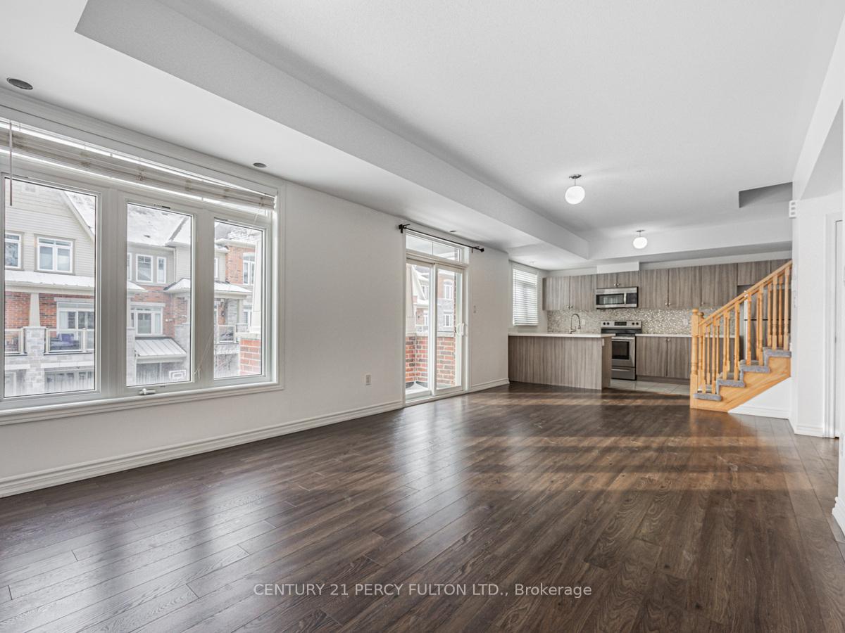 Photo 6 of Unit 100, 2423 Nantucket Chase, Pickering, Duffin Heights — HOMEH