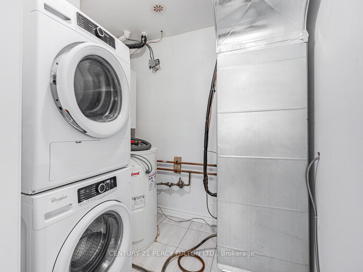 Photo 12 of Unit 100, 2423 Nantucket Chase, Pickering, Duffin Heights — HOMEH