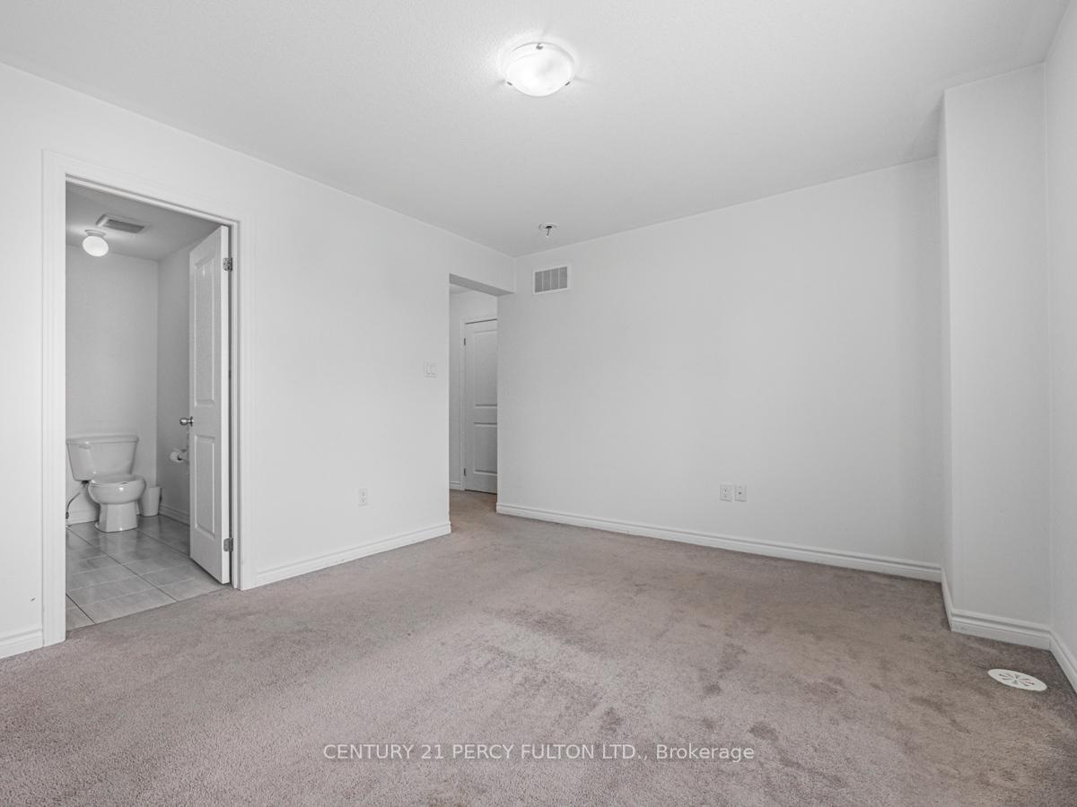 Photo 21 of Unit 100, 2423 Nantucket Chase, Pickering, Duffin Heights — HOMEH