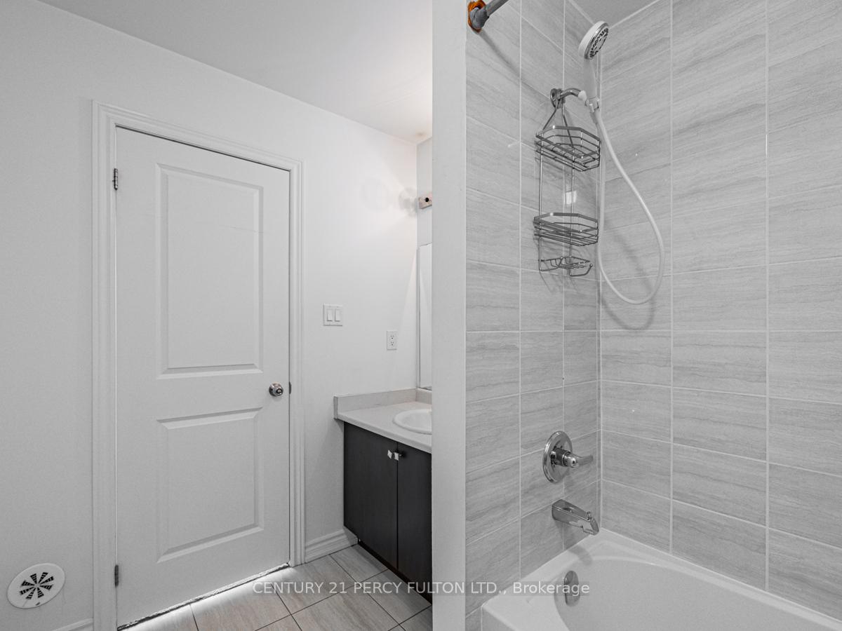 Photo 22 of Unit 100, 2423 Nantucket Chase, Pickering, Duffin Heights — HOMEH