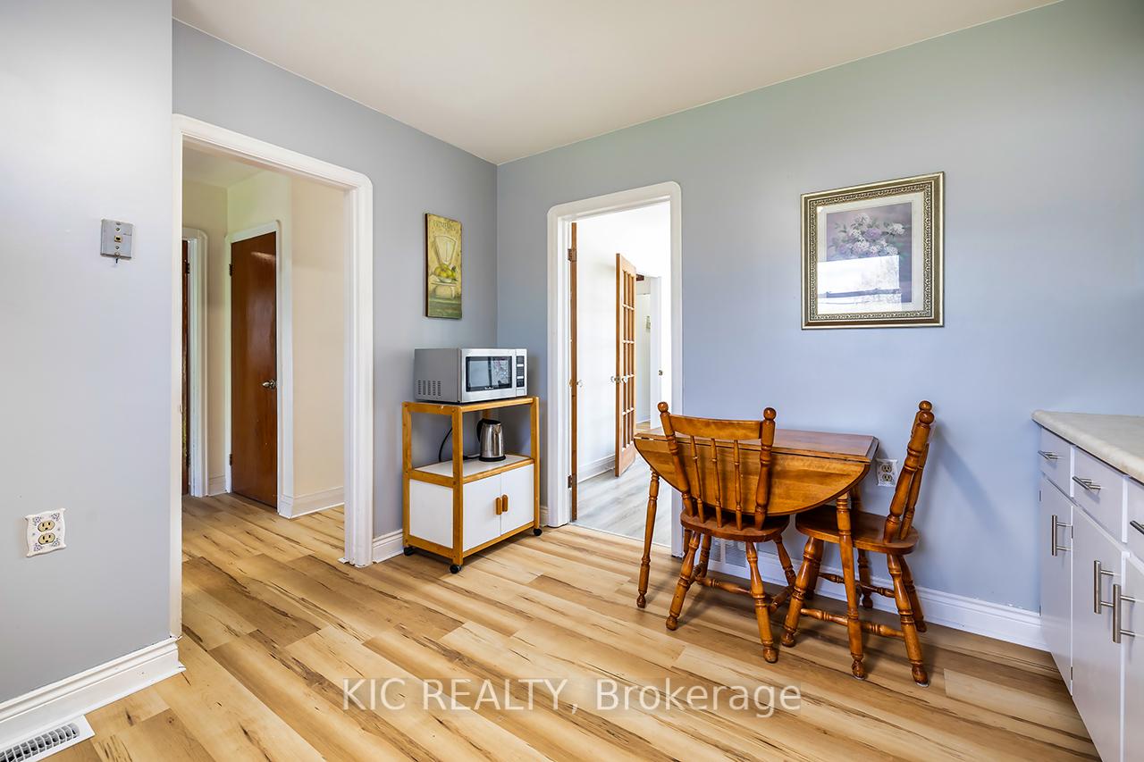 Photo 14 of 157 Warren Avenue, Oshawa, McLaughlin — HOMEH