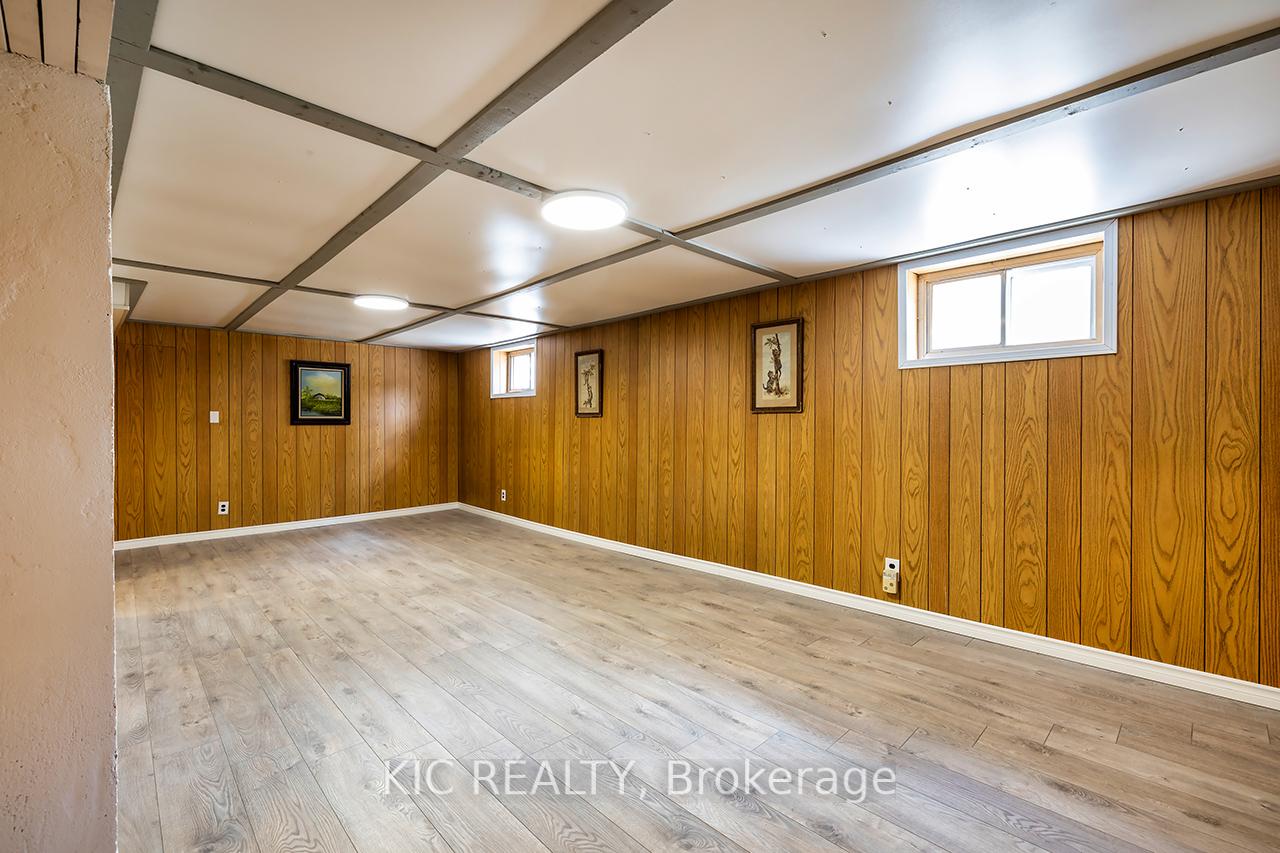 Photo 23 of 157 Warren Avenue, Oshawa, McLaughlin — HOMEH