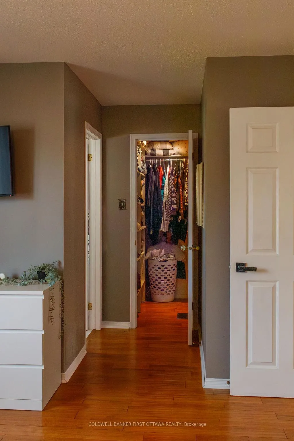 Photo 19 of 32 James Lewis Avenue, Ottawa, Stittsville (South) — HOMEH
