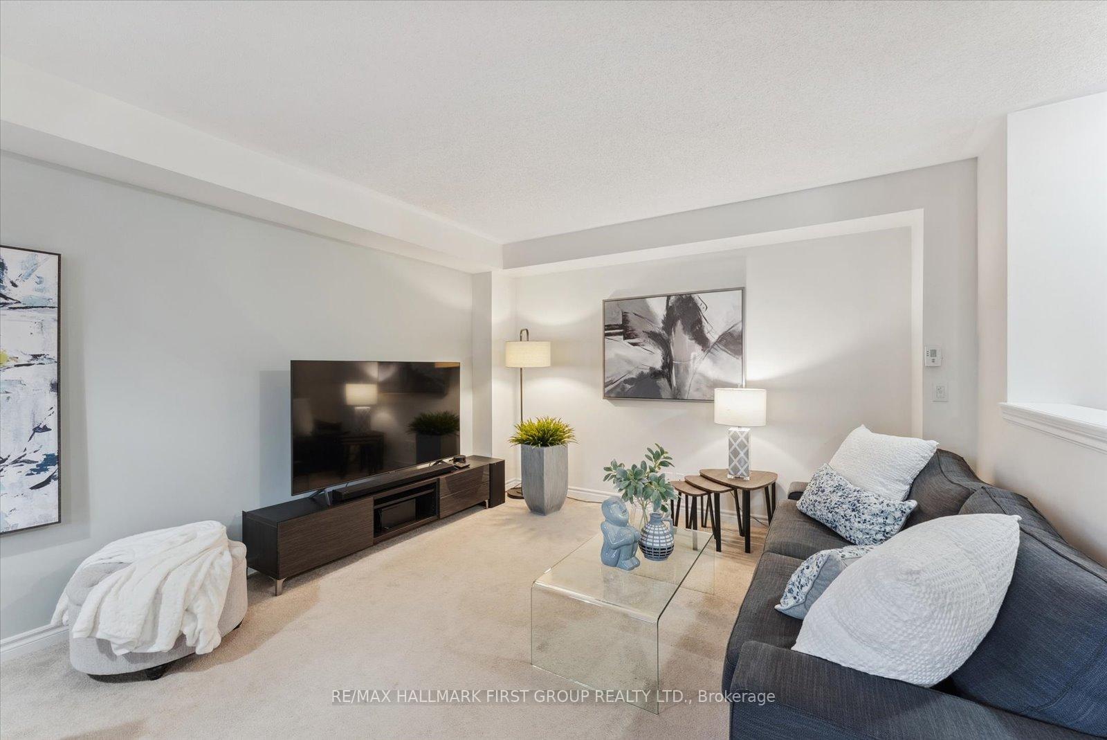 Photo 6 of 33 Nearco Crescent, Oshawa, Windfields — HOMEH