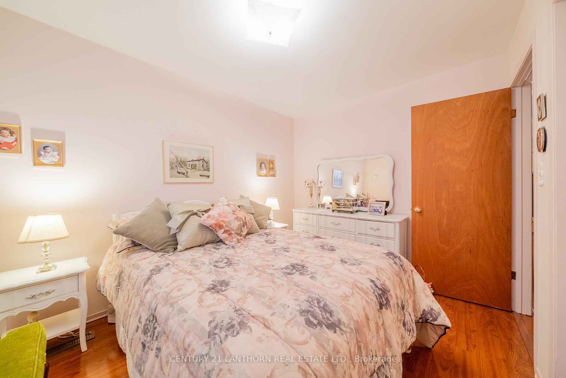 Photo 20 of 308 Catalina Drive, Quinte West, Sidney Ward — HOMEH
