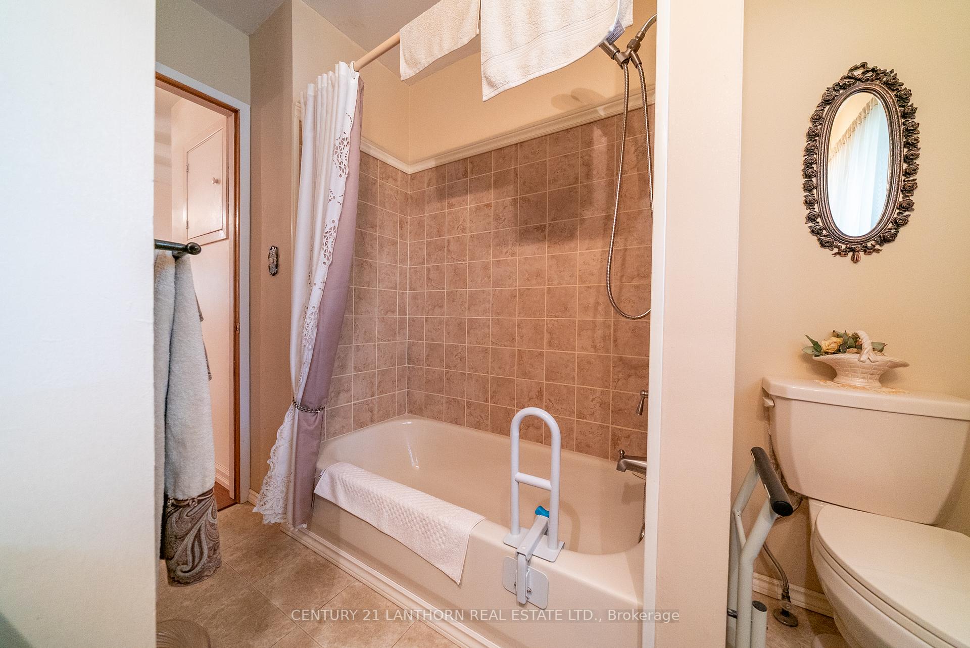 Photo 23 of 308 Catalina Drive, Quinte West, Sidney Ward — HOMEH