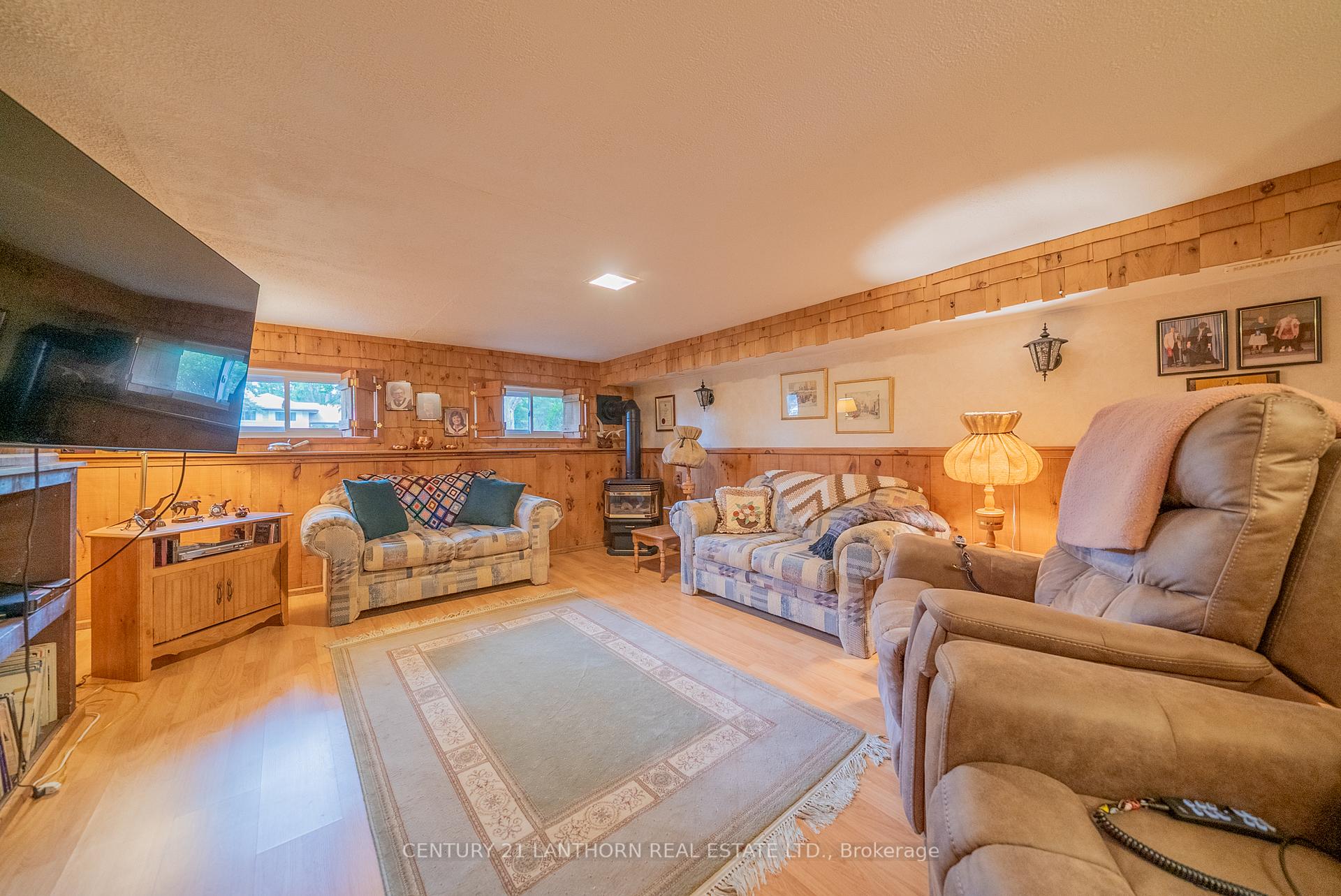 Photo 24 of 308 Catalina Drive, Quinte West, Sidney Ward — HOMEH