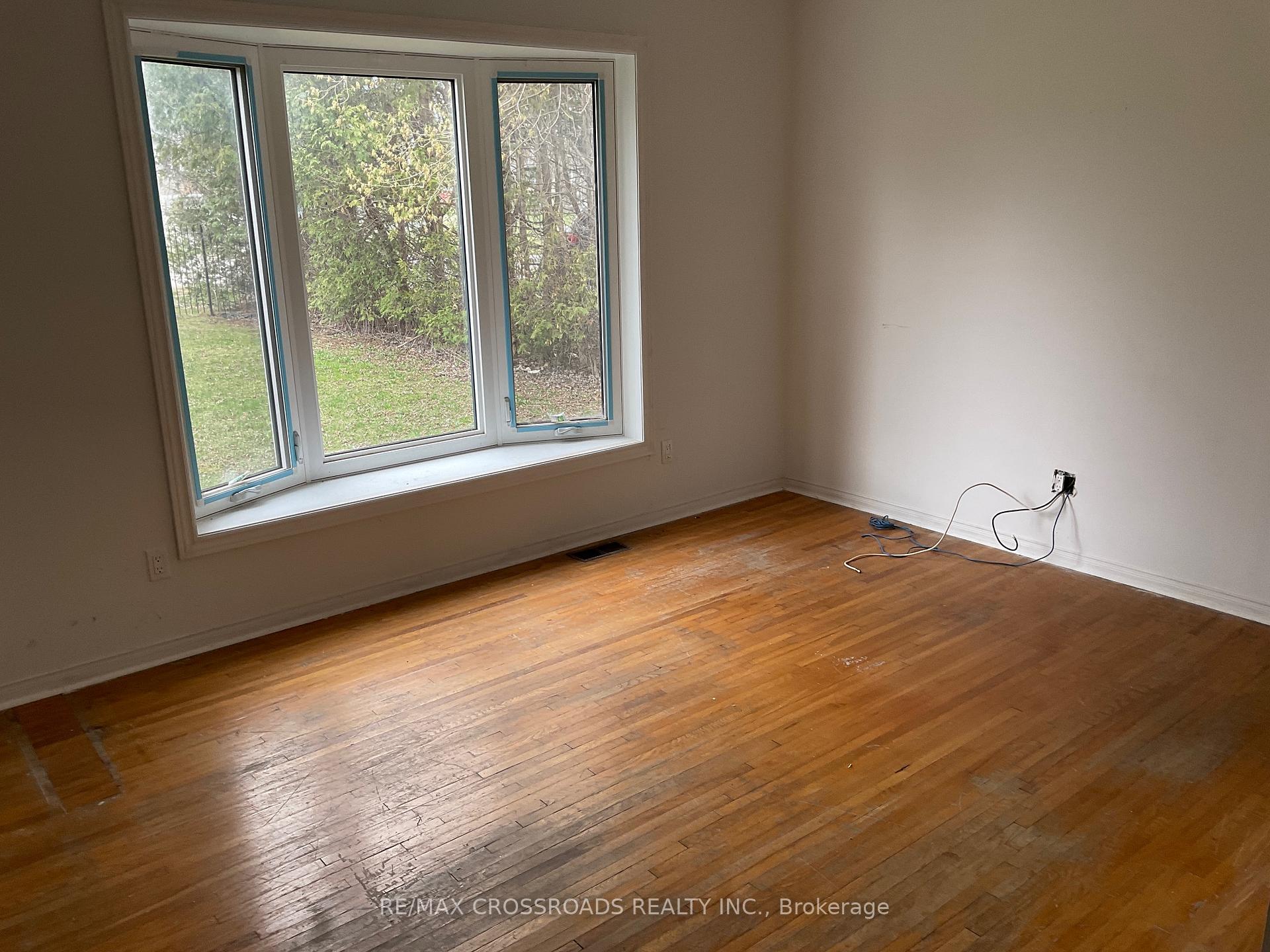 Photo 14 of 239 Davidson Street, Pickering, Rural Pickering — HOMEH