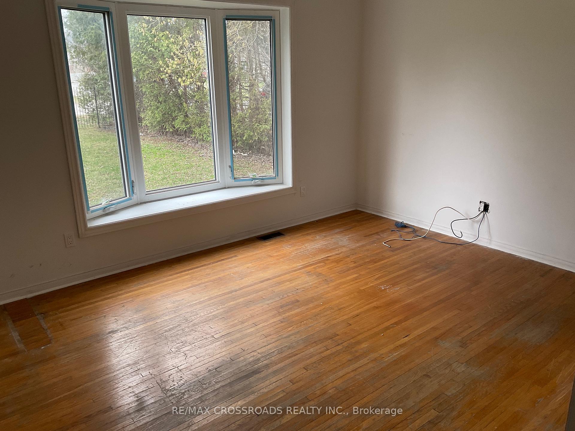 Photo 15 of 239 Davidson Street, Pickering, Rural Pickering — HOMEH