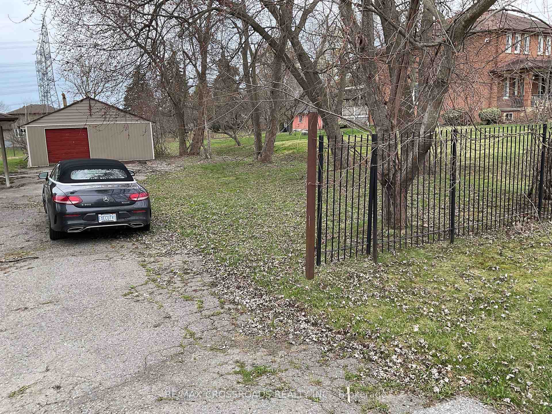 Photo 24 of 239 Davidson Street, Pickering, Rural Pickering — HOMEH