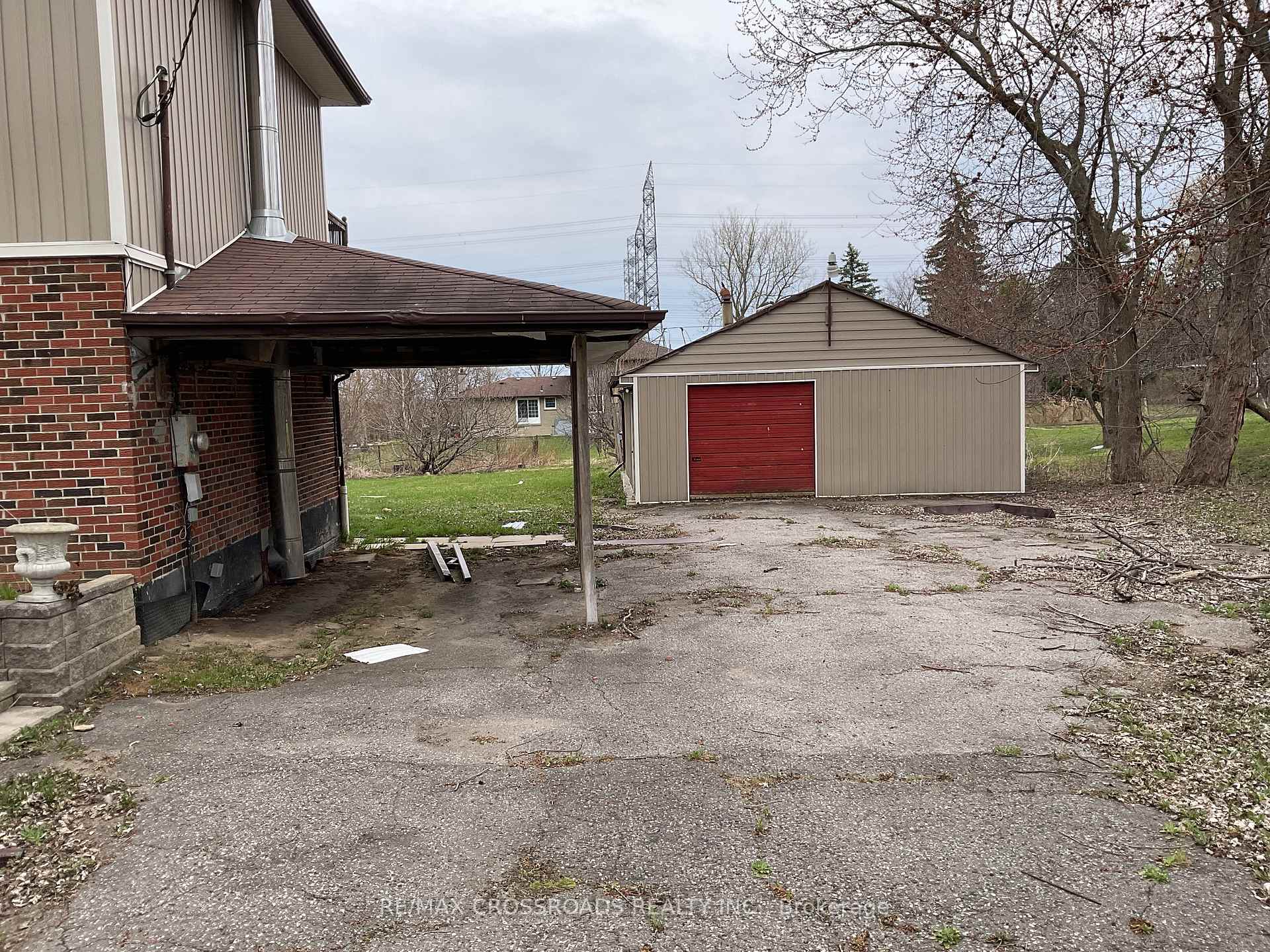 Photo 25 of 239 Davidson Street, Pickering, Rural Pickering — HOMEH