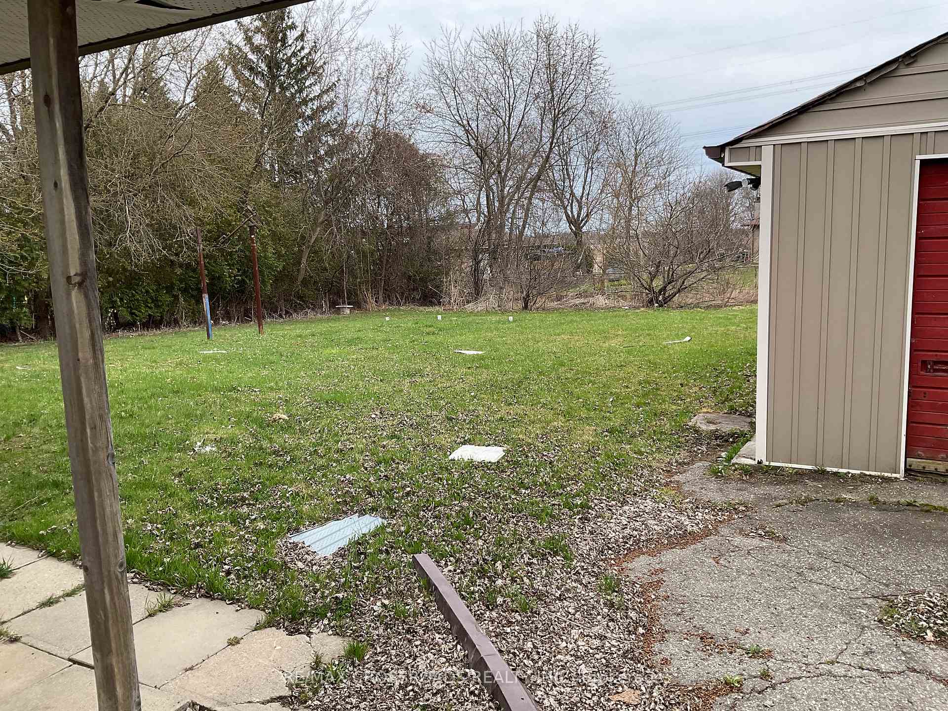 Photo 26 of 239 Davidson Street, Pickering, Rural Pickering — HOMEH