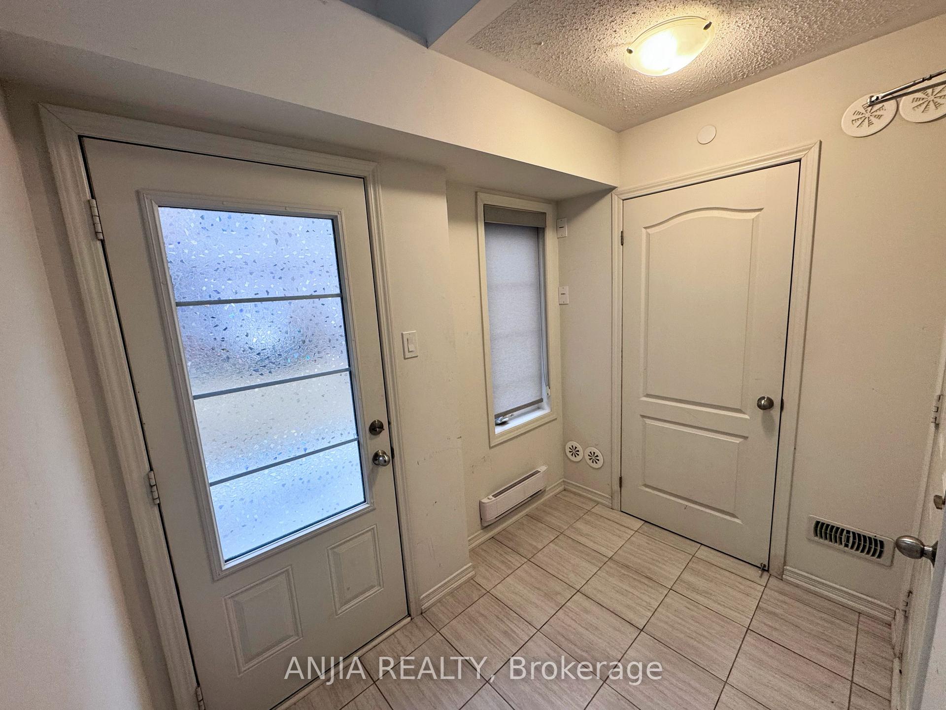 Photo 2 of 35 Filly Path, Oshawa, Windfields — HOMEH