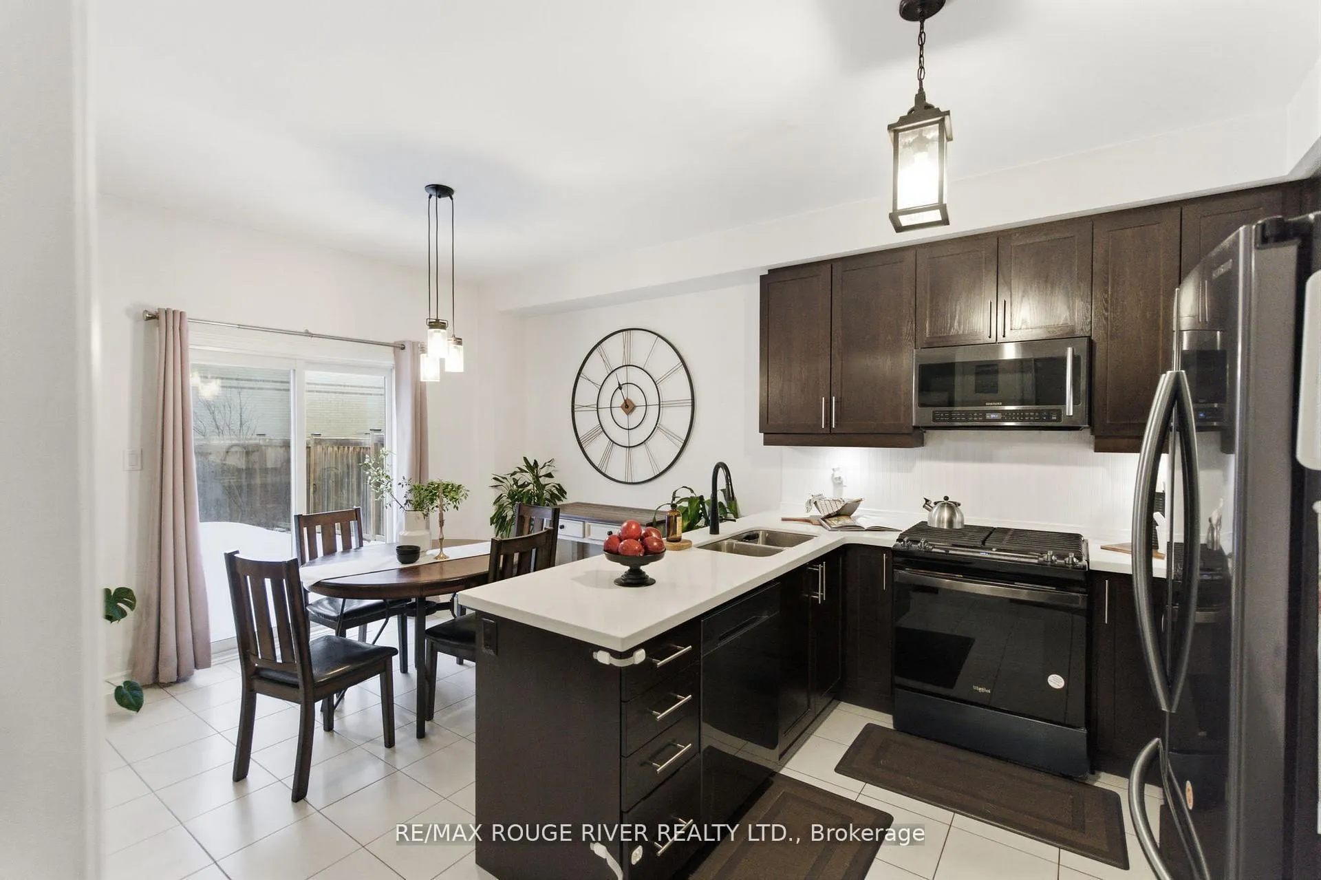 Photo 9 of 50 Cale Avenue, Clarington, Courtice — HOMEH