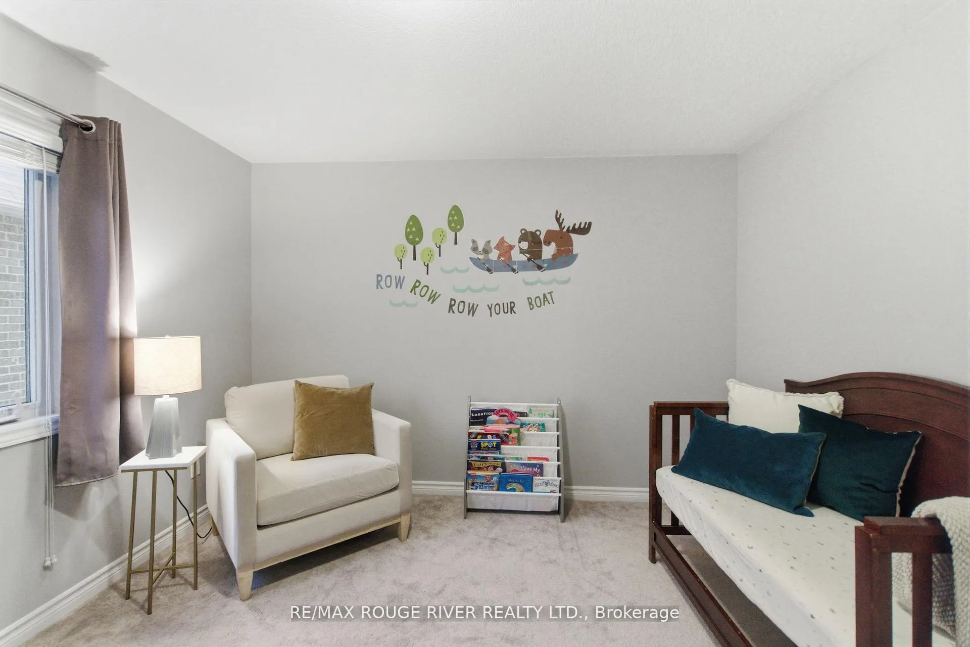 Photo 27 of 50 Cale Avenue, Clarington, Courtice — HOMEH