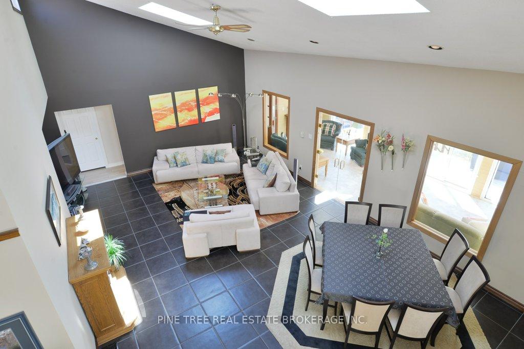 Photo 30 of 18 Turtle Path, Ramara, Brechin — HOMEH