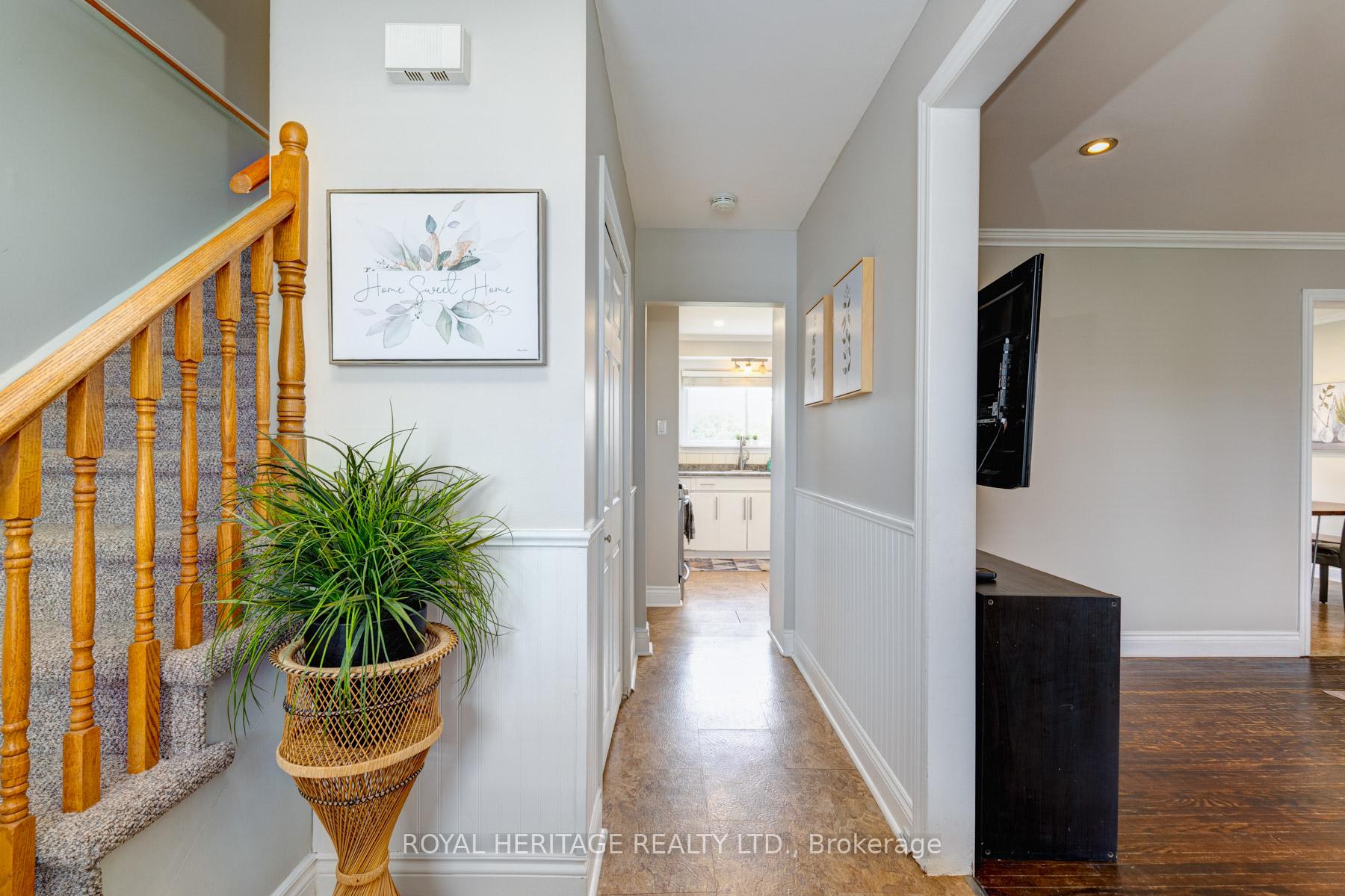 Photo 7 of 799 Oliva Street, Pickering, West Shore — HOMEH