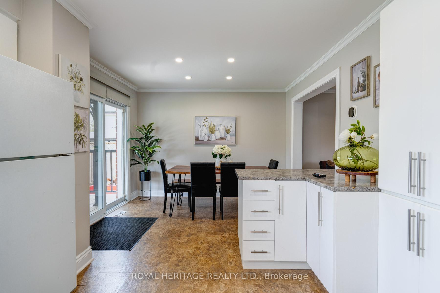 Photo 17 of 799 Oliva Street, Pickering, West Shore — HOMEH