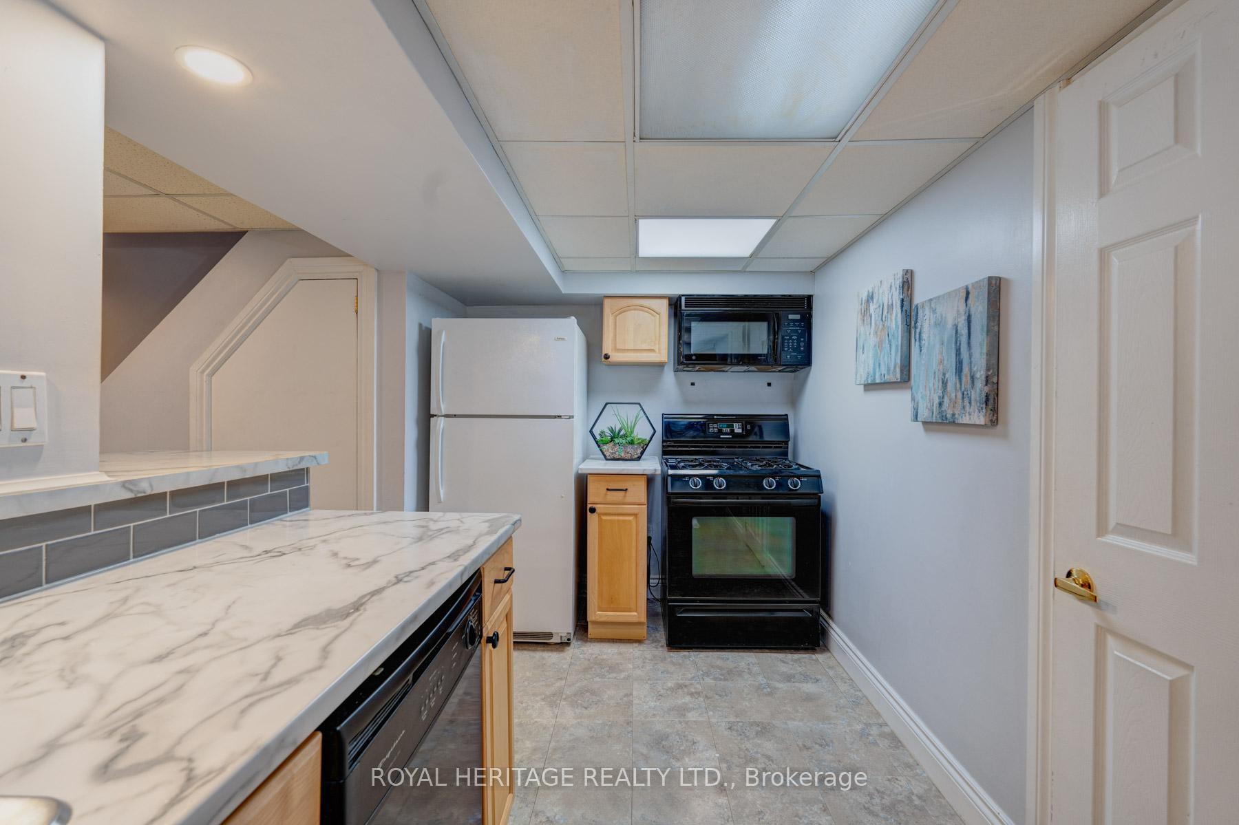Photo 36 of 799 Oliva Street, Pickering, West Shore — HOMEH