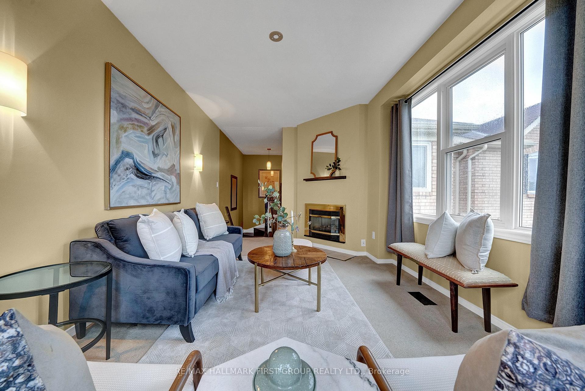 Photo 20 of 2042 Blue Ridge Crescent, Pickering, Brock Ridge — HOMEH