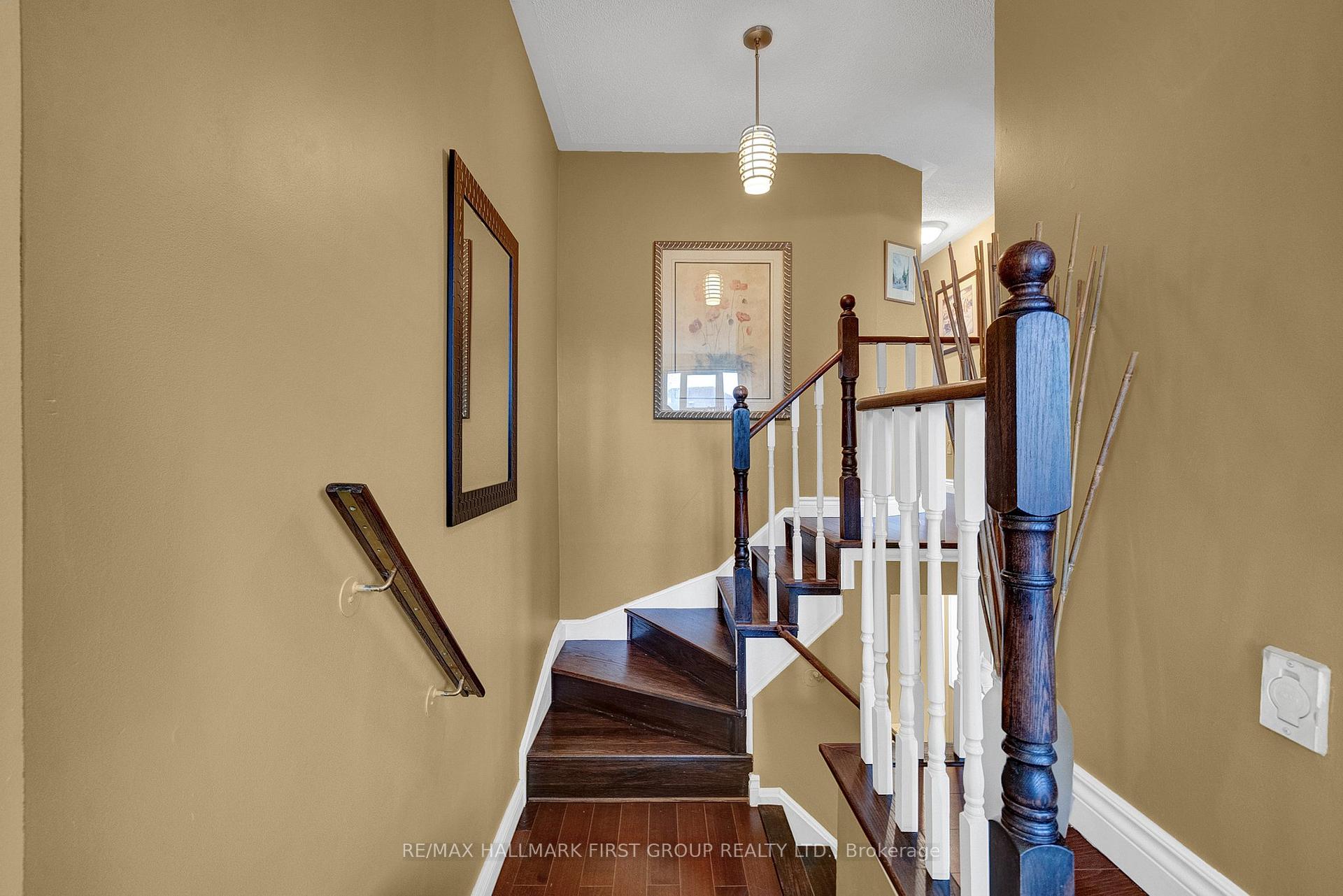 Photo 23 of 2042 Blue Ridge Crescent, Pickering, Brock Ridge — HOMEH