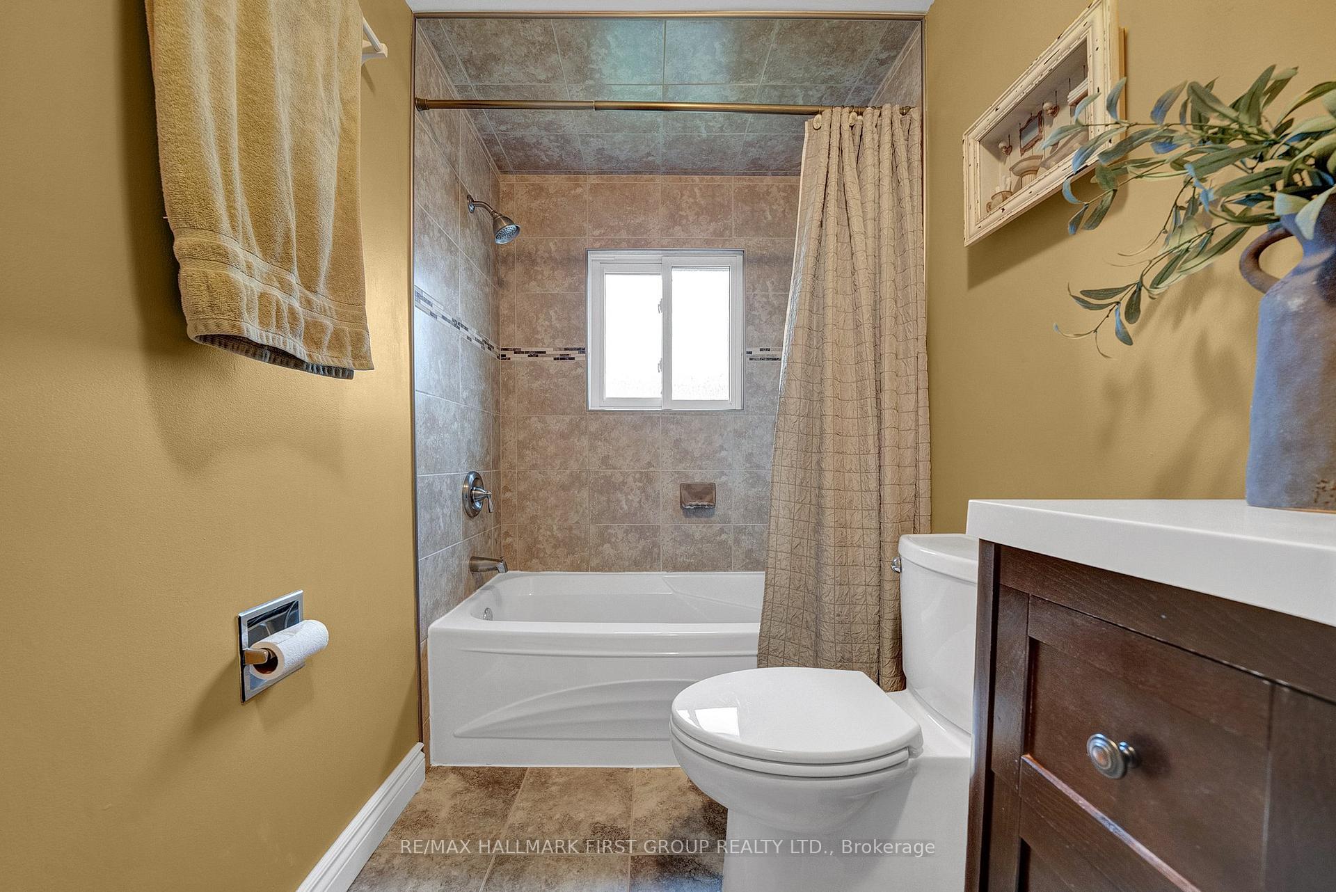 Photo 28 of 2042 Blue Ridge Crescent, Pickering, Brock Ridge — HOMEH