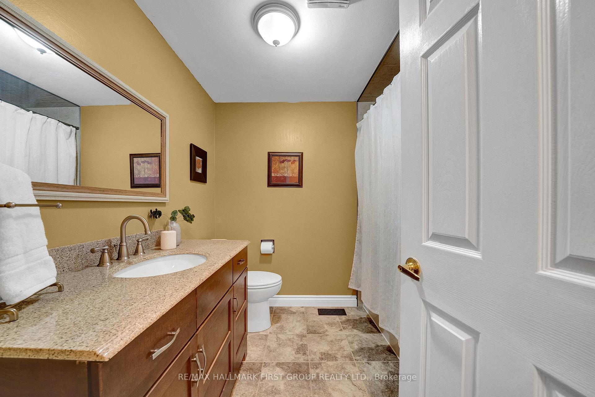 Photo 33 of 2042 Blue Ridge Crescent, Pickering, Brock Ridge — HOMEH