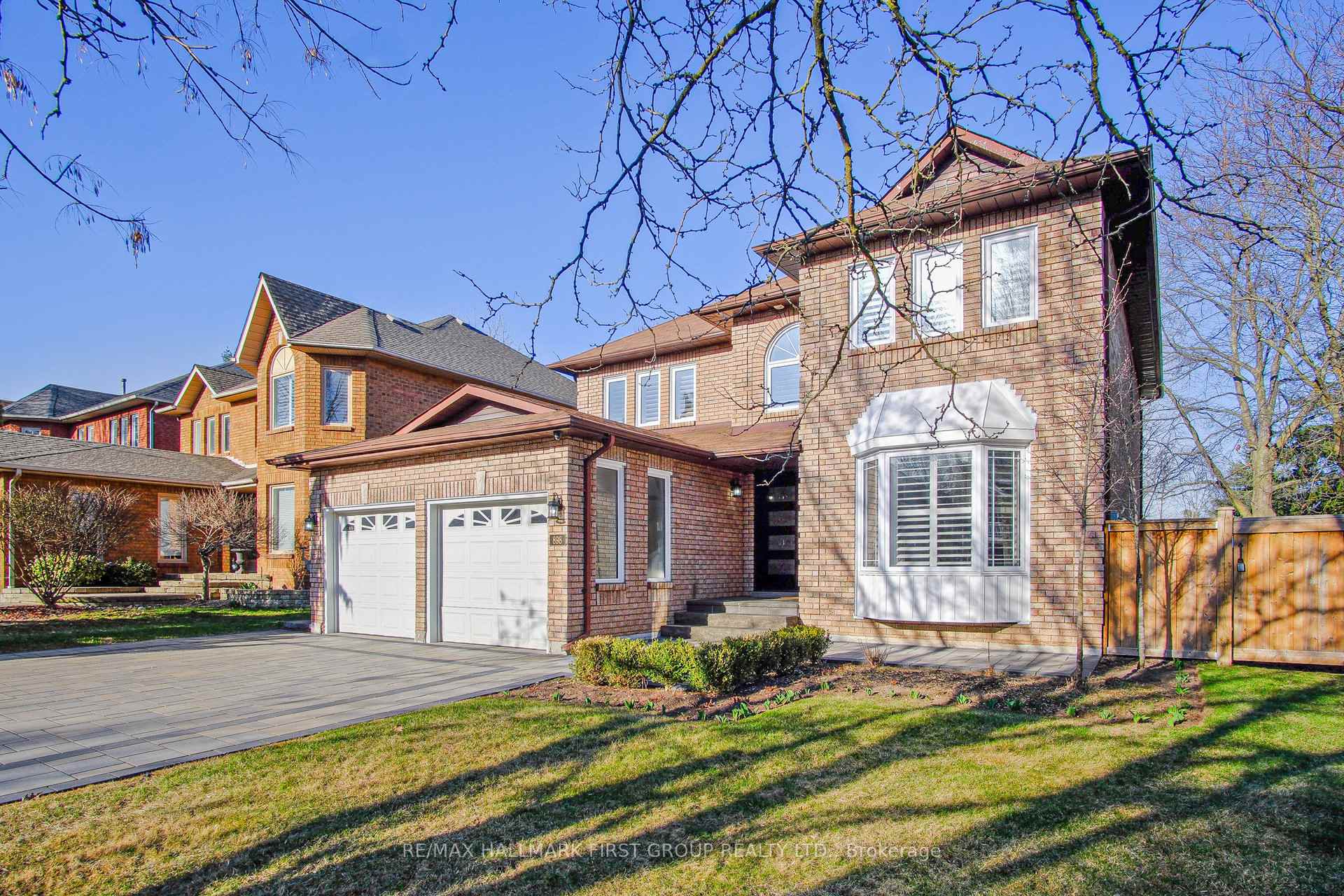 Photo 2 of 898 Darwin Drive, Pickering, Dunbarton — HOMEH