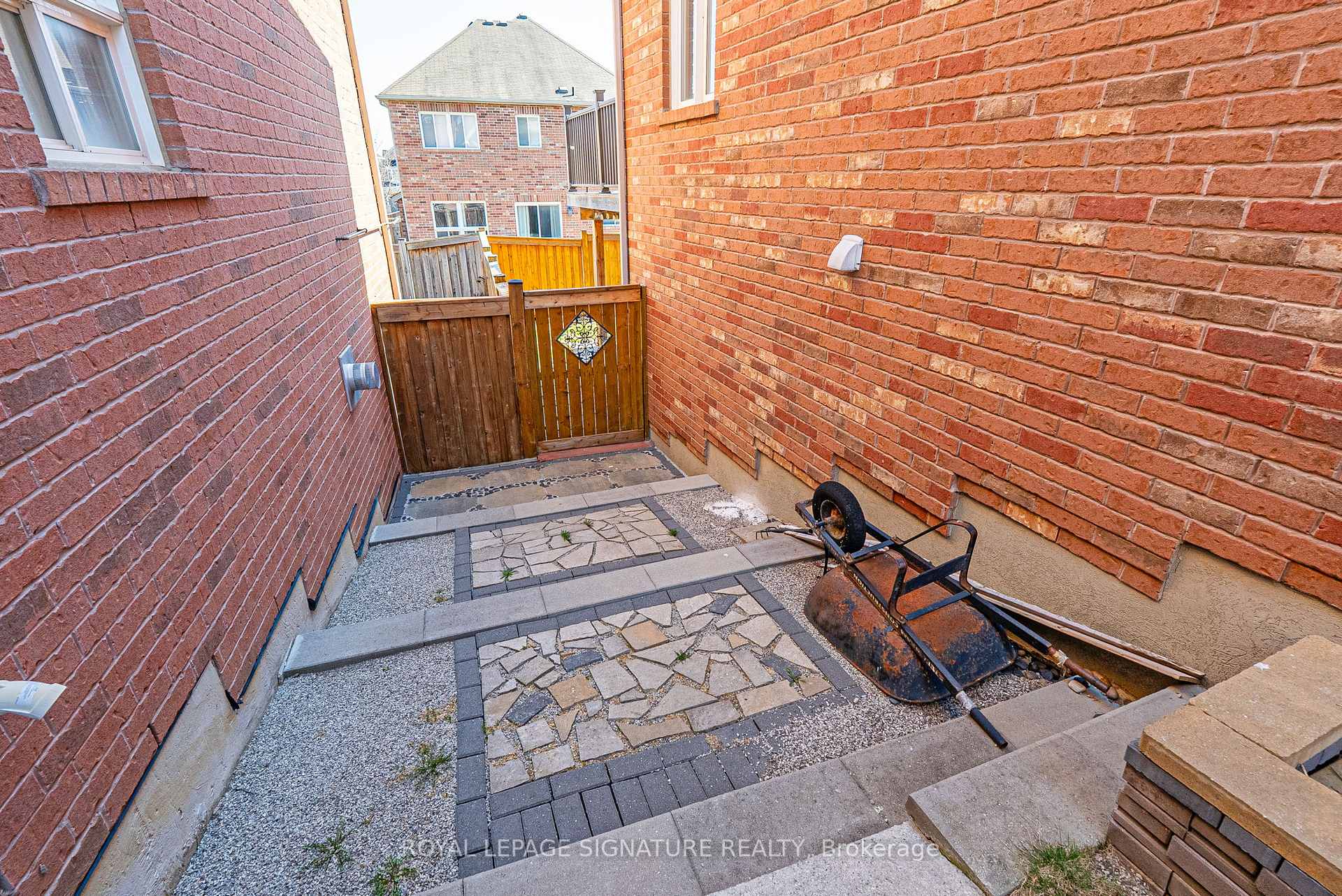 Photo 48 of 1373 Kenmark Avenue, Oshawa, Taunton — HOMEH