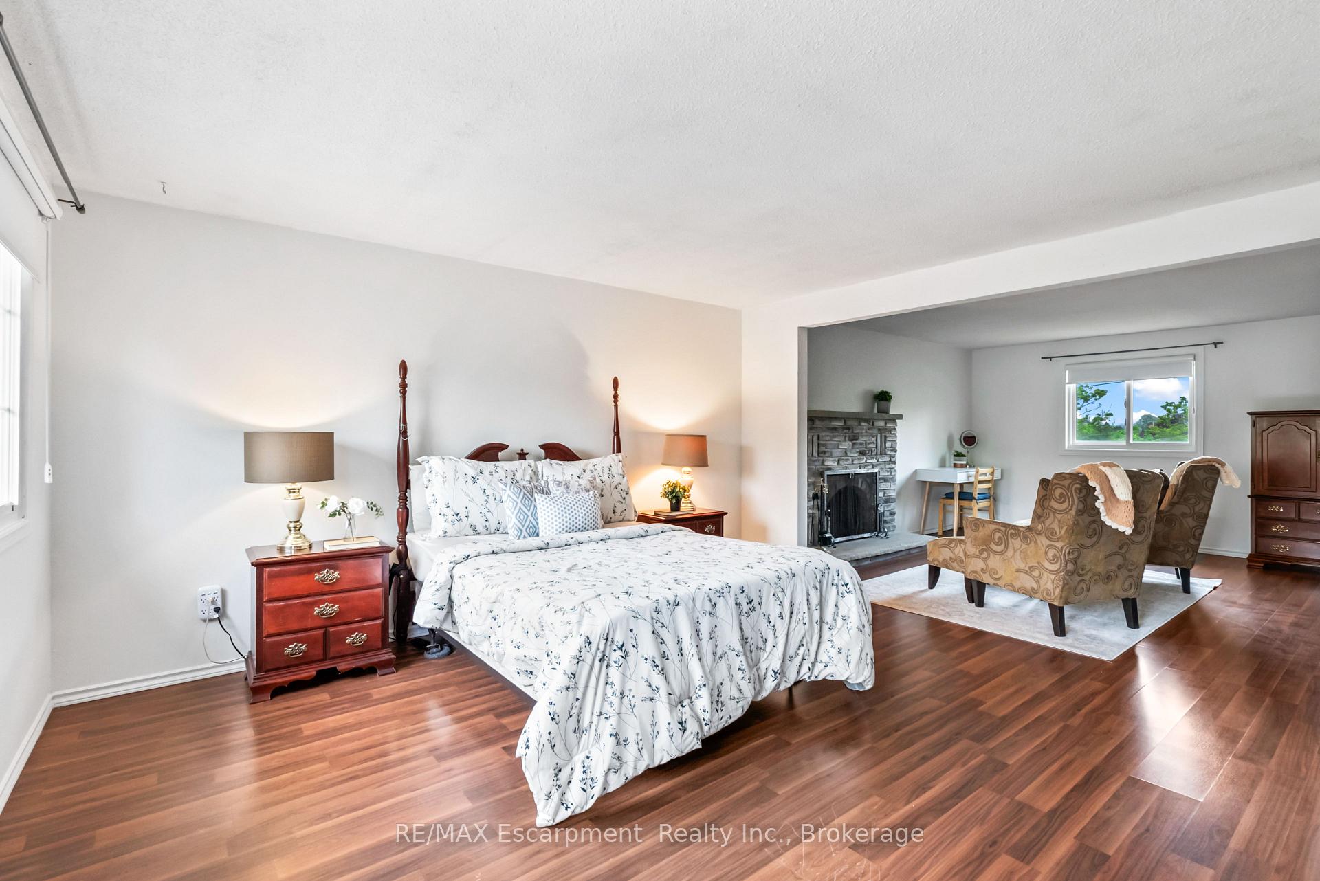 Photo 19 of 376 Ellesmere Court, Oshawa, Donevan — HOMEH